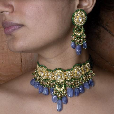 Amora Choker and Daisy Chandbalis Polki Set