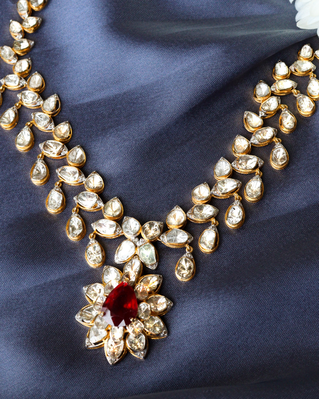 Kayla Polki And Diamond Necklace