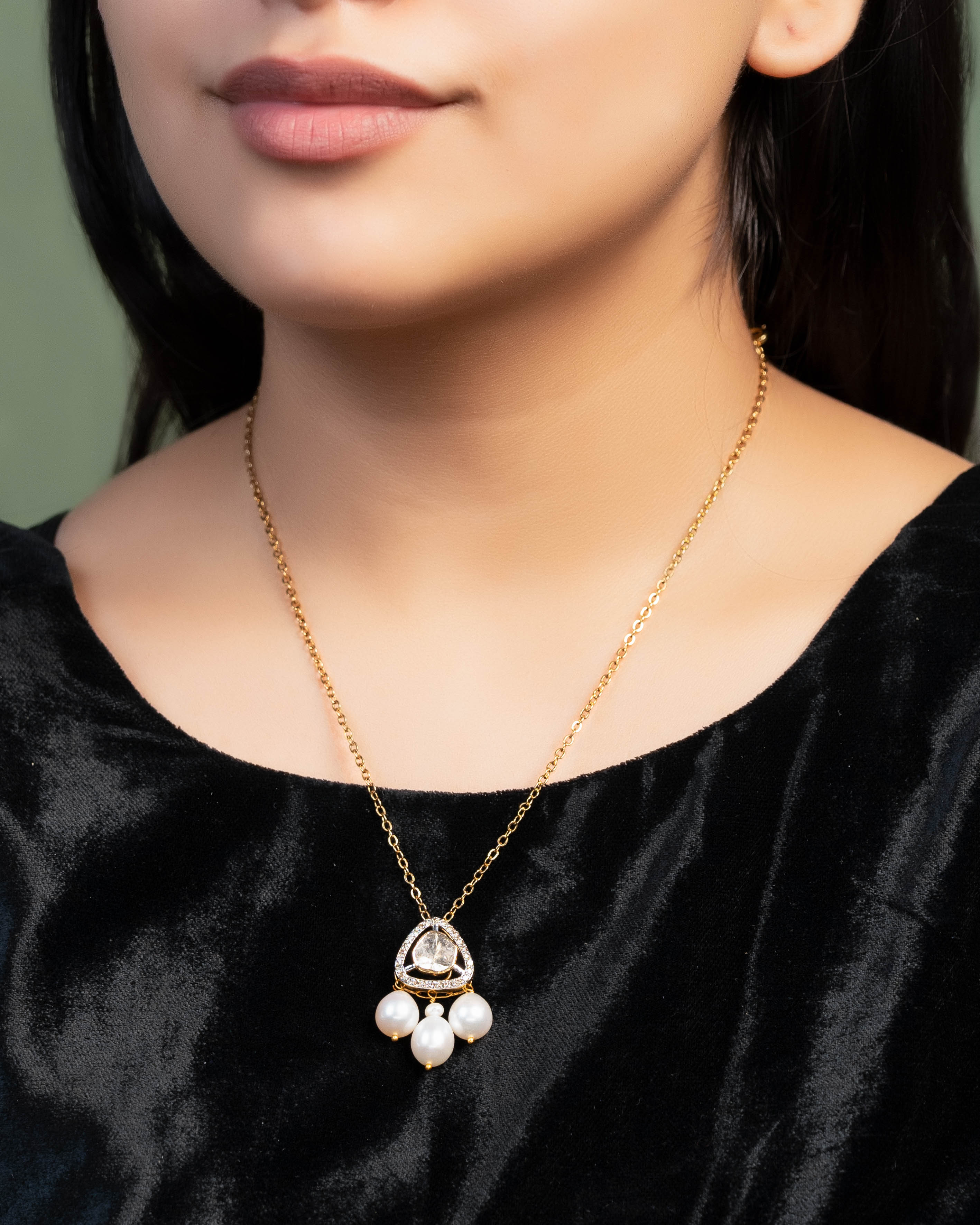 Kelly Pendant And Eqra Tops Polki And Diamond Set