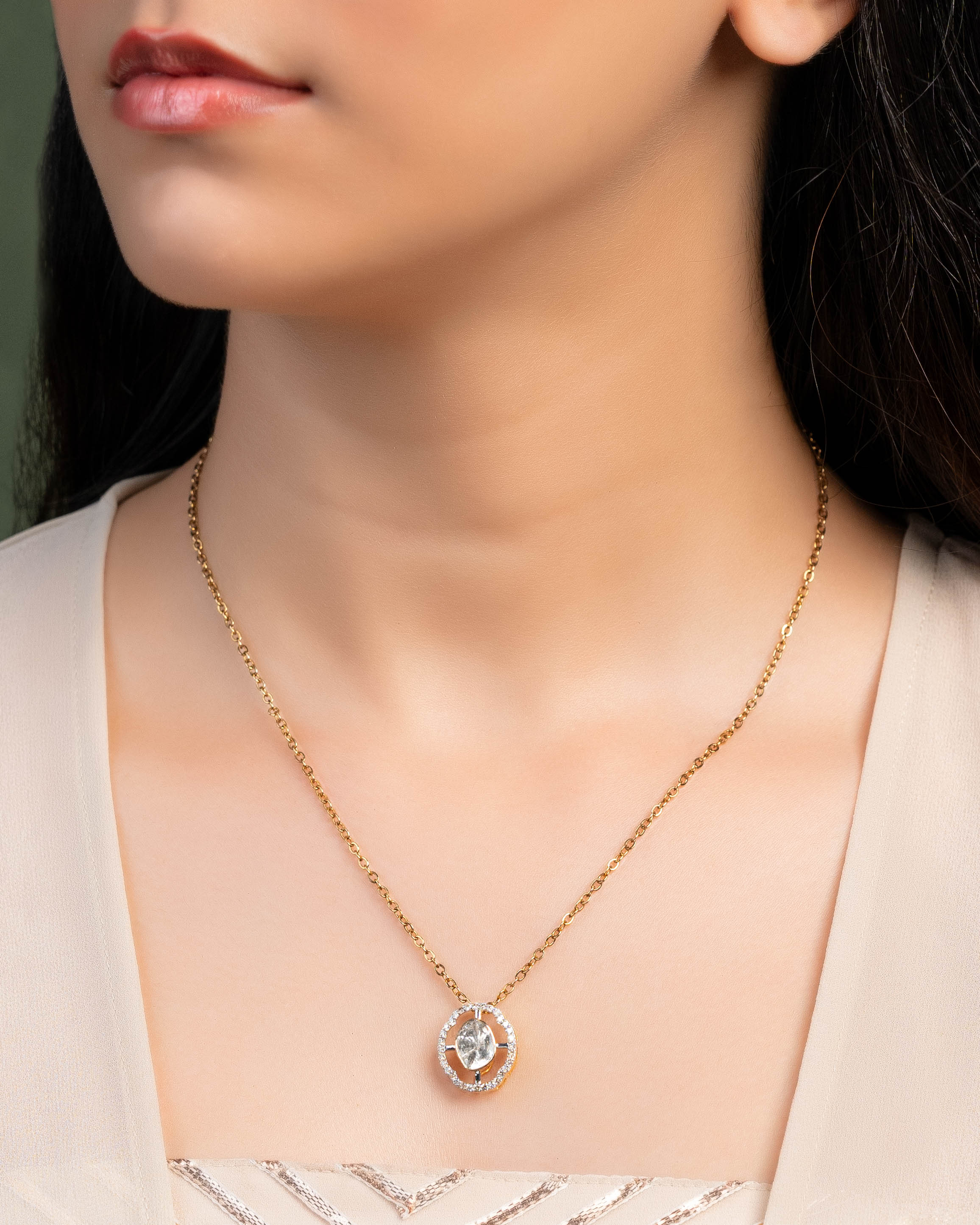 Ekta Polki And Diamond Pendant