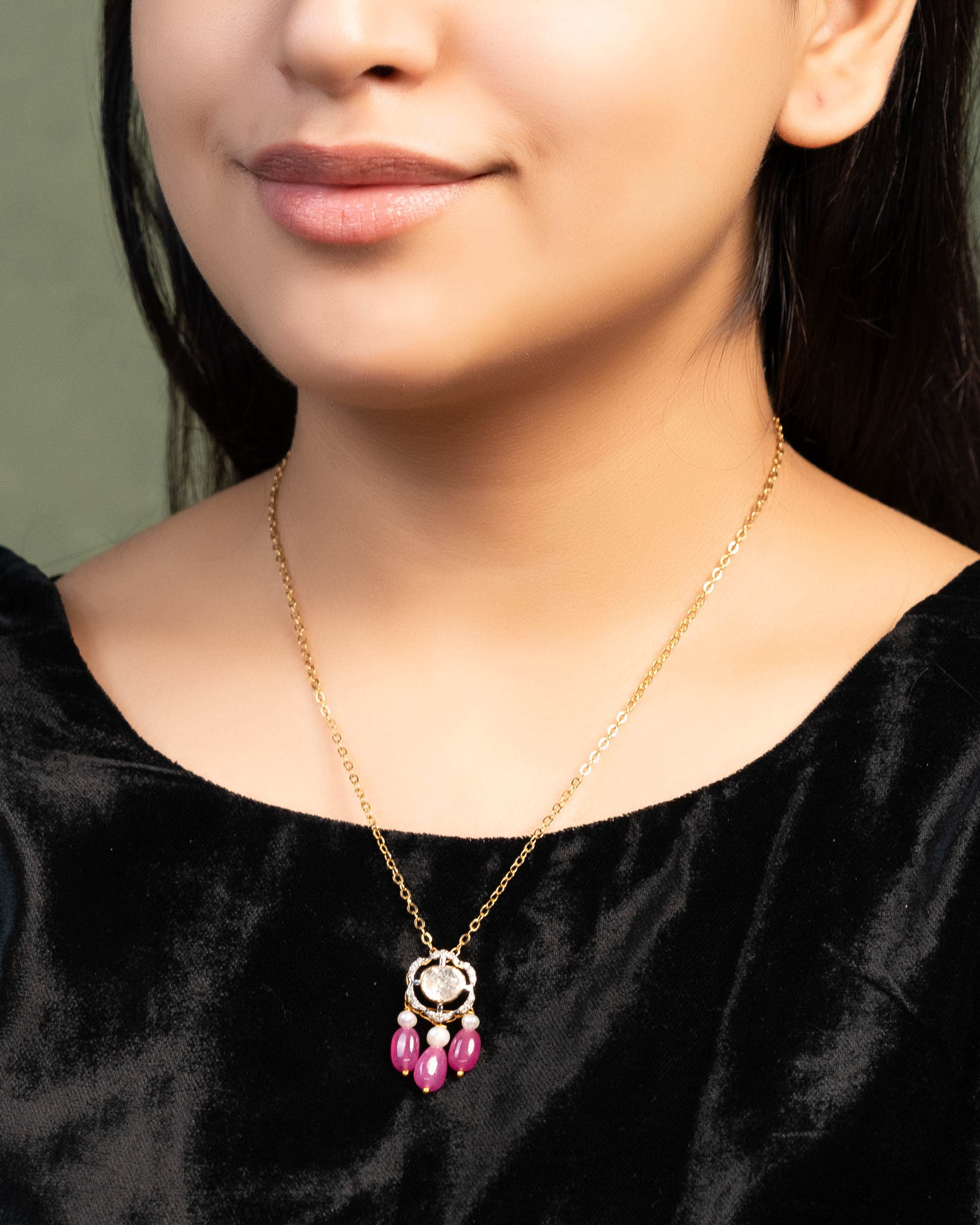 Saasha Pendant And Neha Tops Polki And Diamond Set