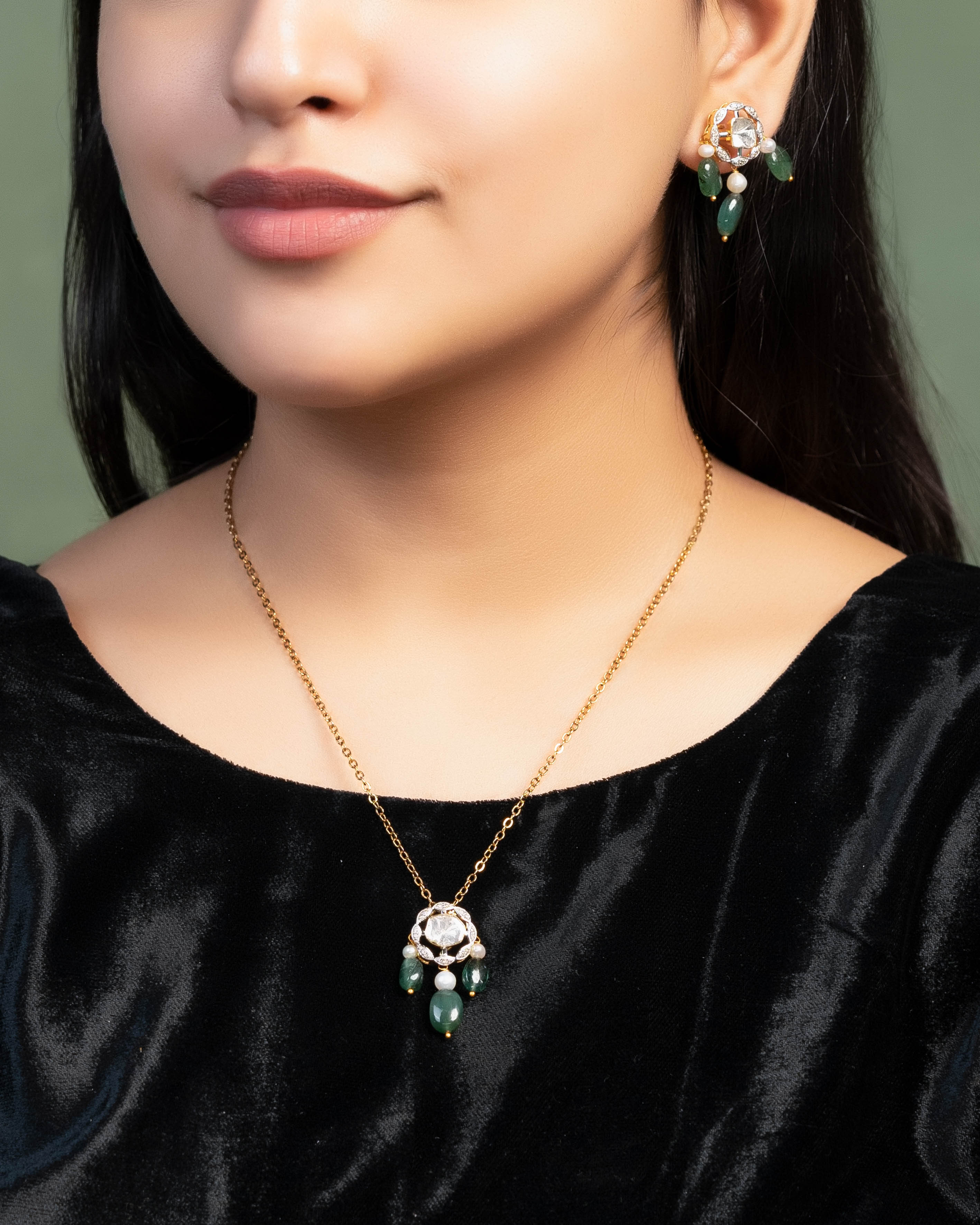 Sayani Pendant And Vamika Tops Polki And Diamond Set