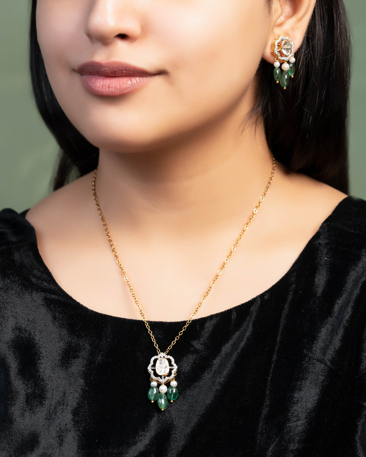 Sancheti Polki And Diamond Pendant
