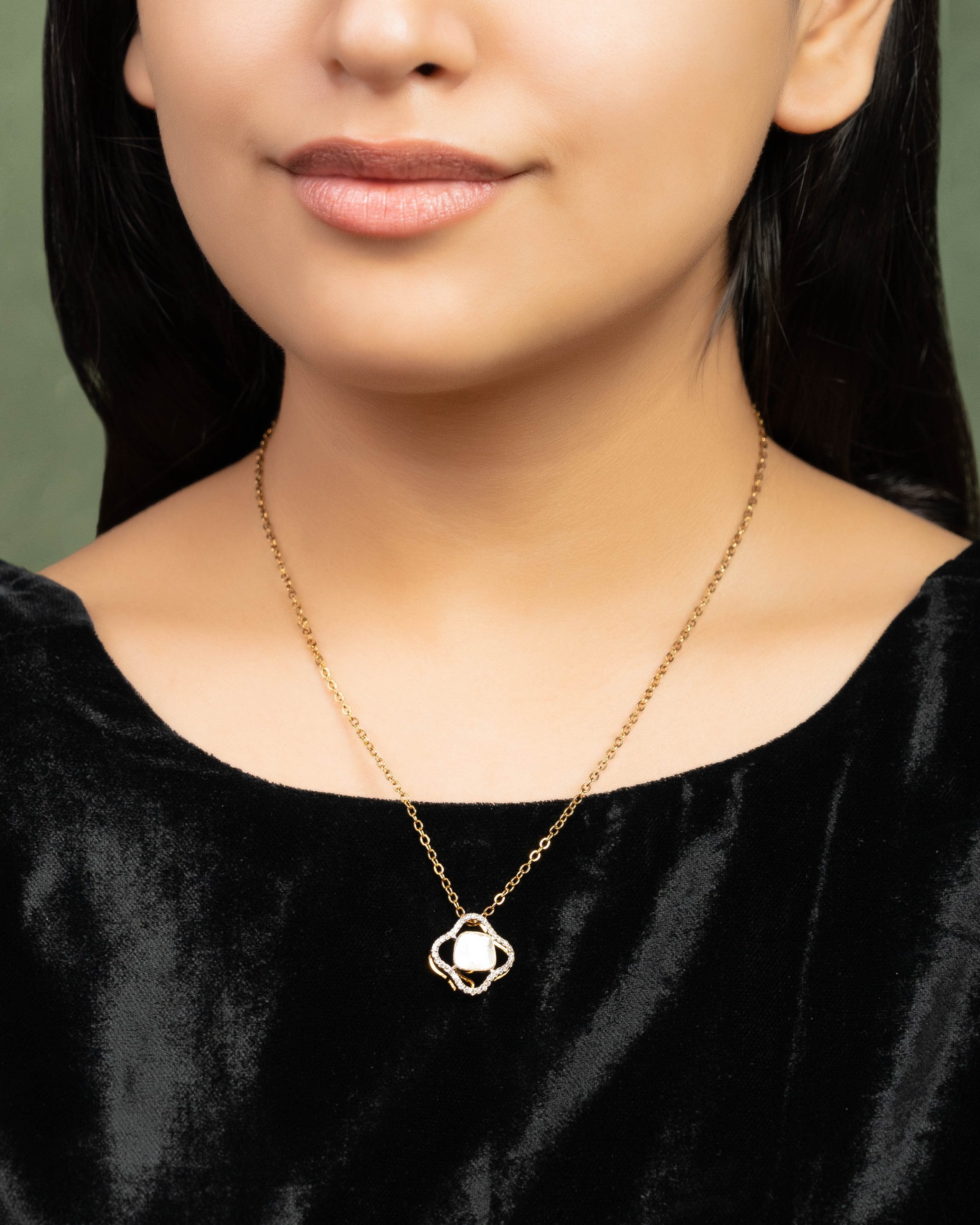 Reena Pendant And Reema Tops Polki And Diamond Set