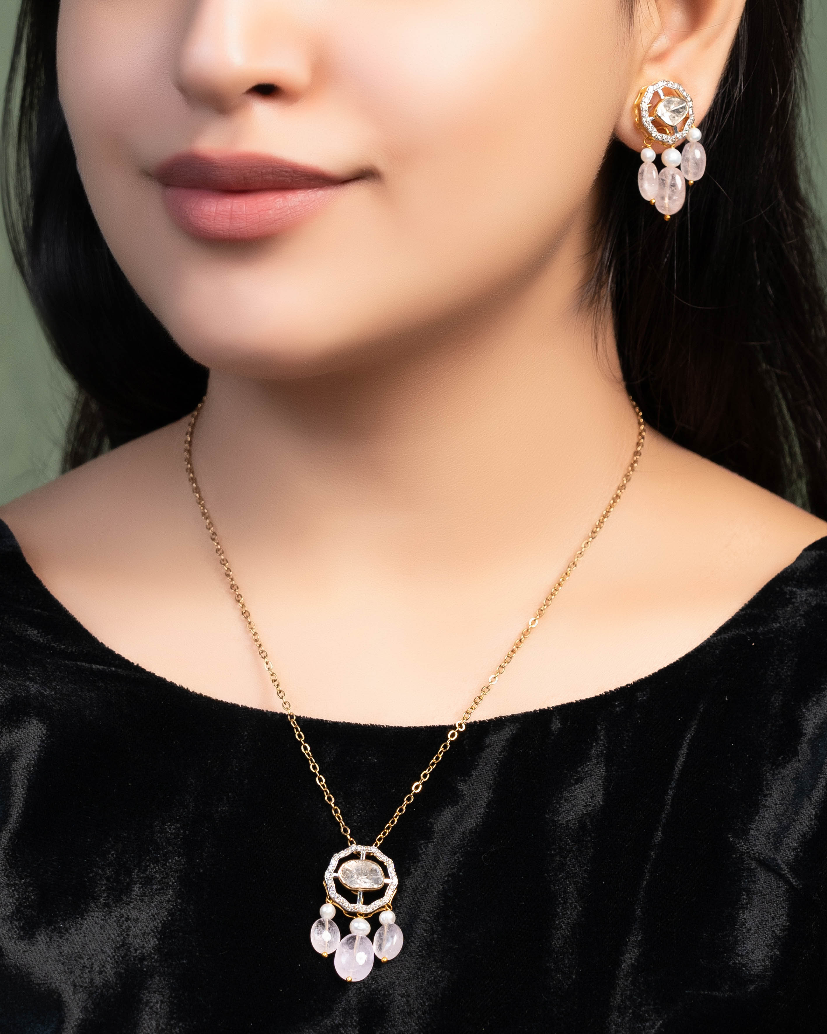 Asmita Pendant And Tanvisha Tops Polki And Diamond Set
