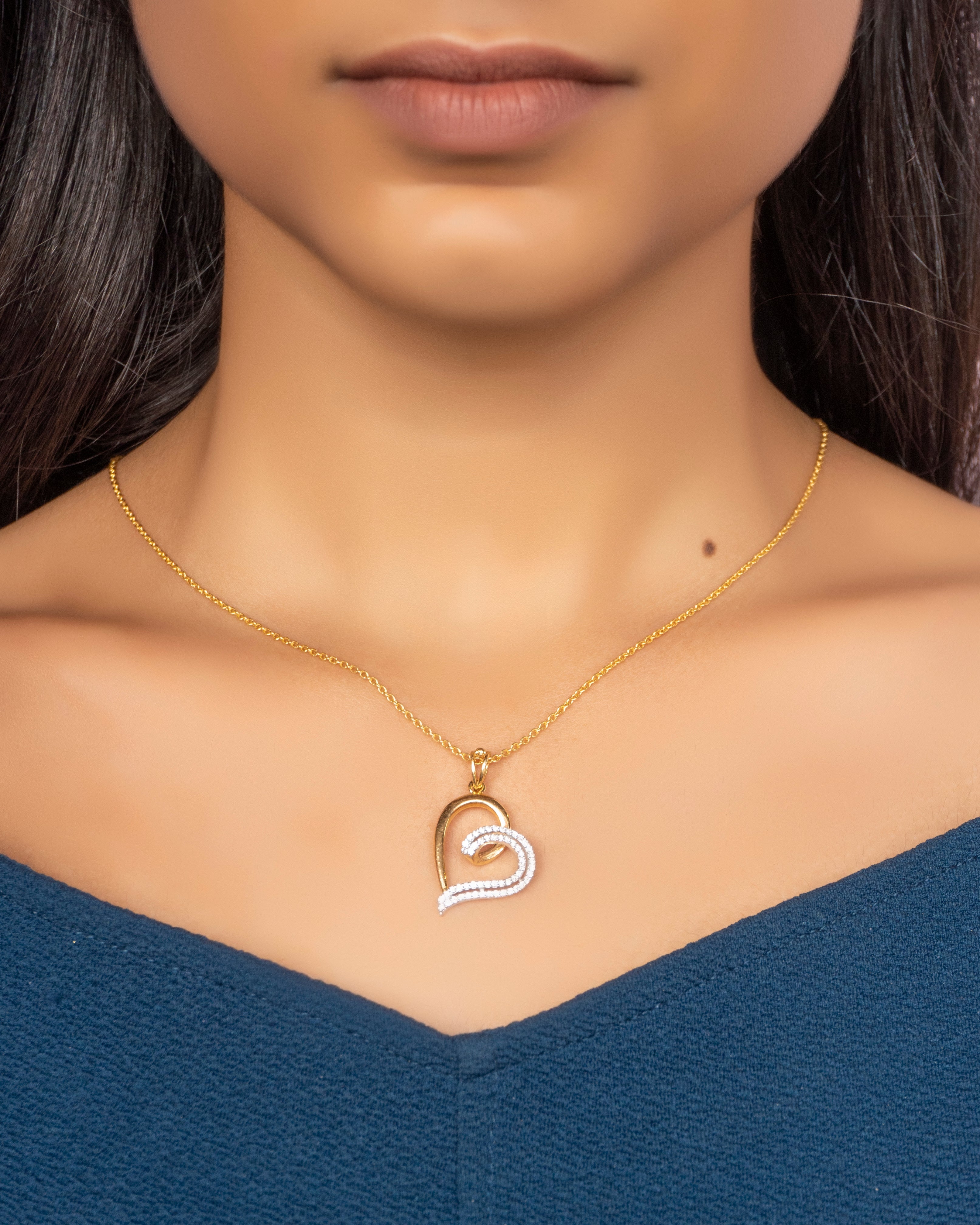 Daphne Diamond Pendant