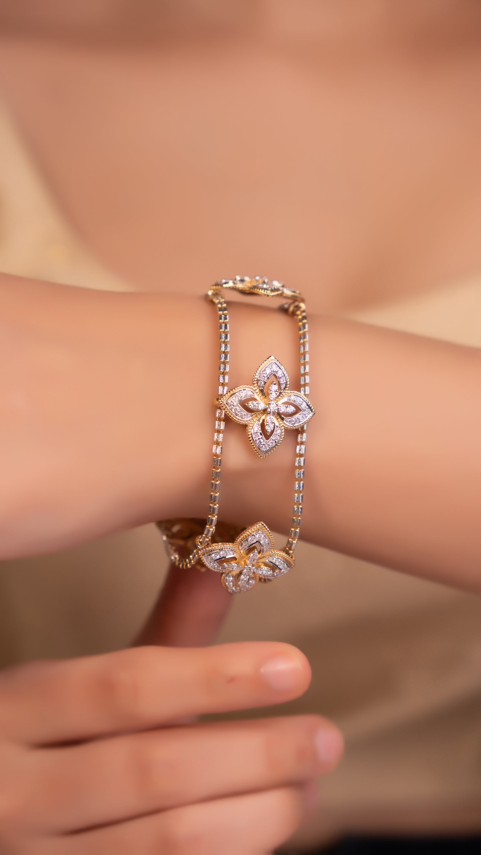 Statement Diamond Choker