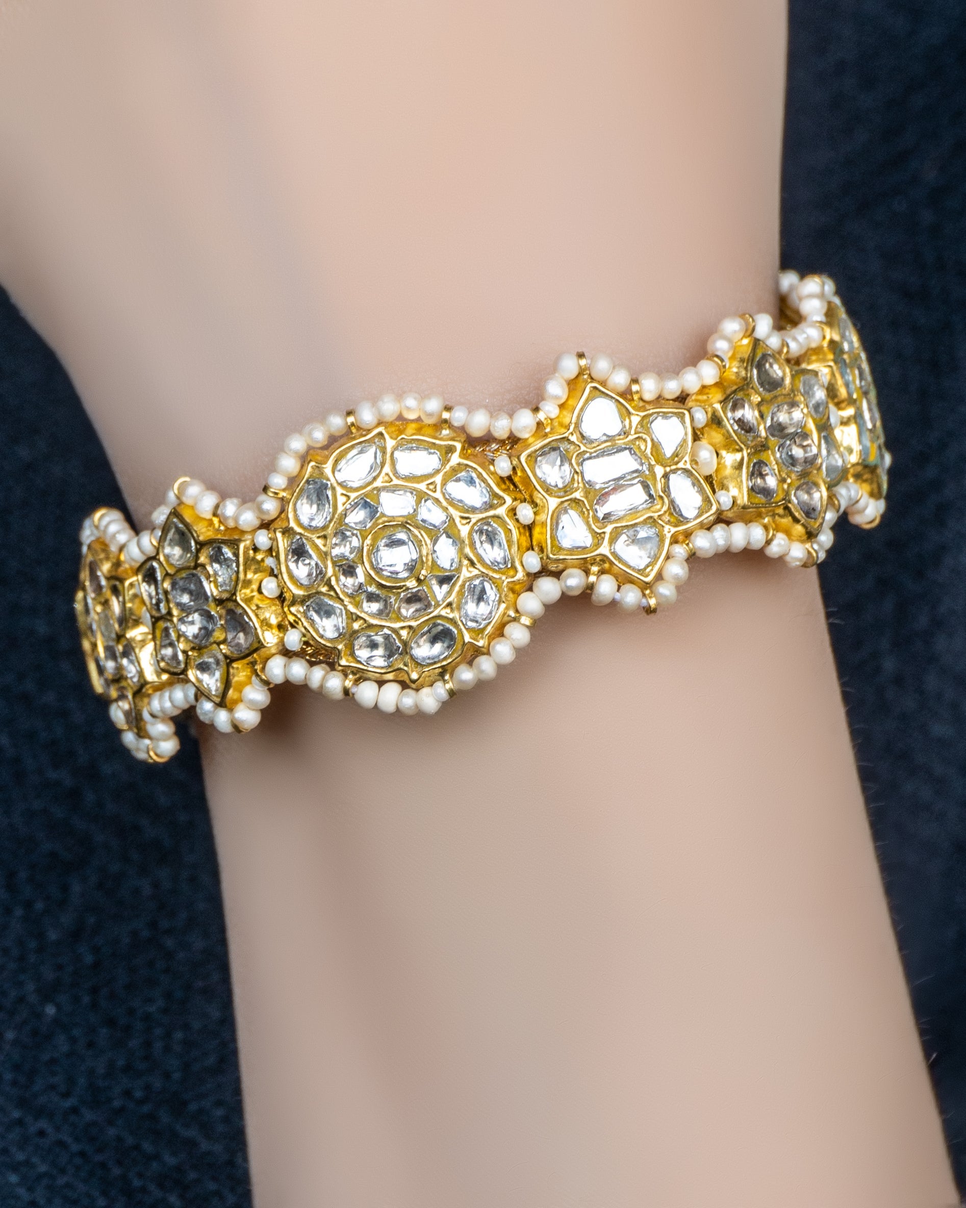 Hritakshi Polki Ponchi