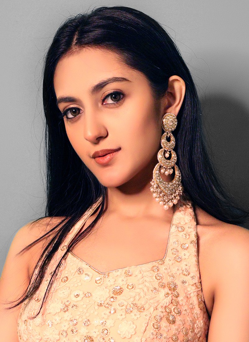 Nida Polki Chandbalis