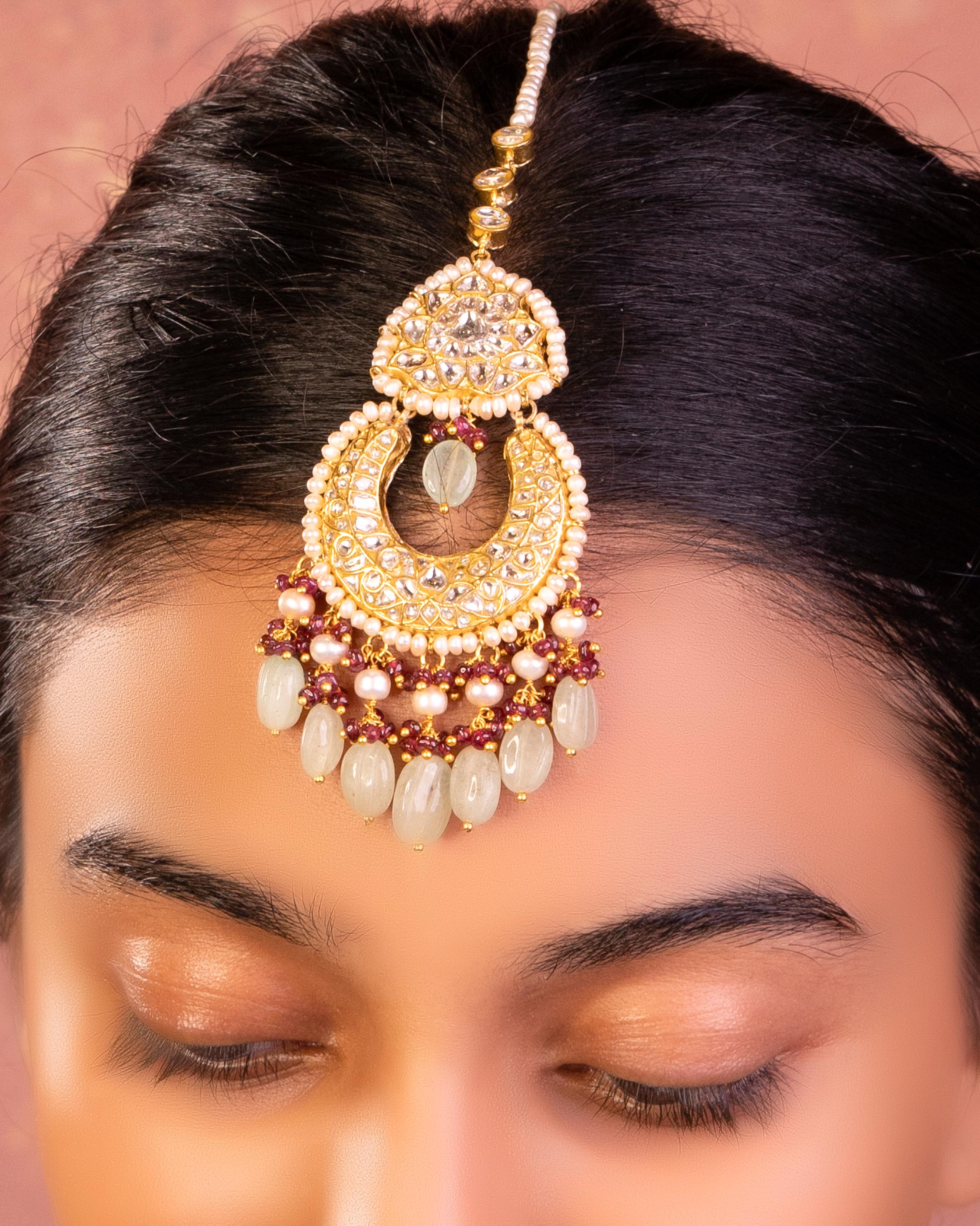 Swarna Polki Maangtika