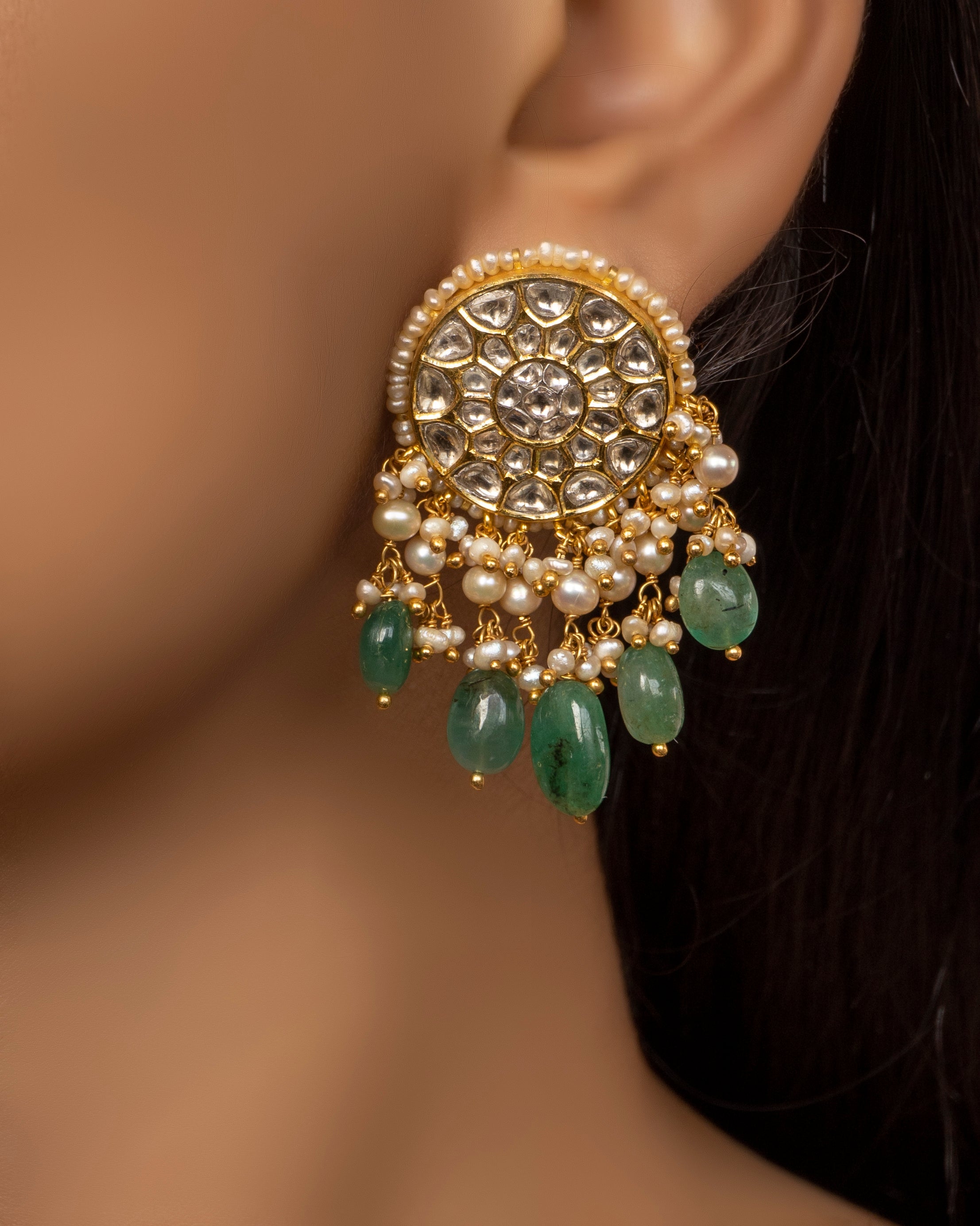 Sidhi Choker and Aashvi Tops Polki Set