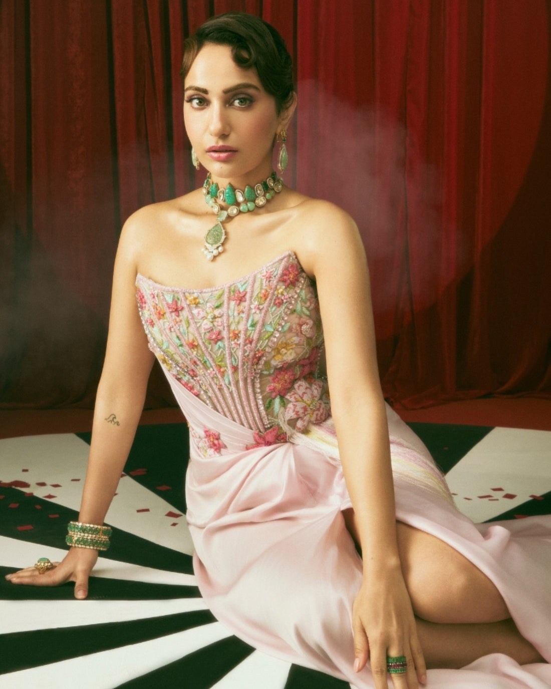 Kusha Kapila - Amiel Polki And Diamond Choker