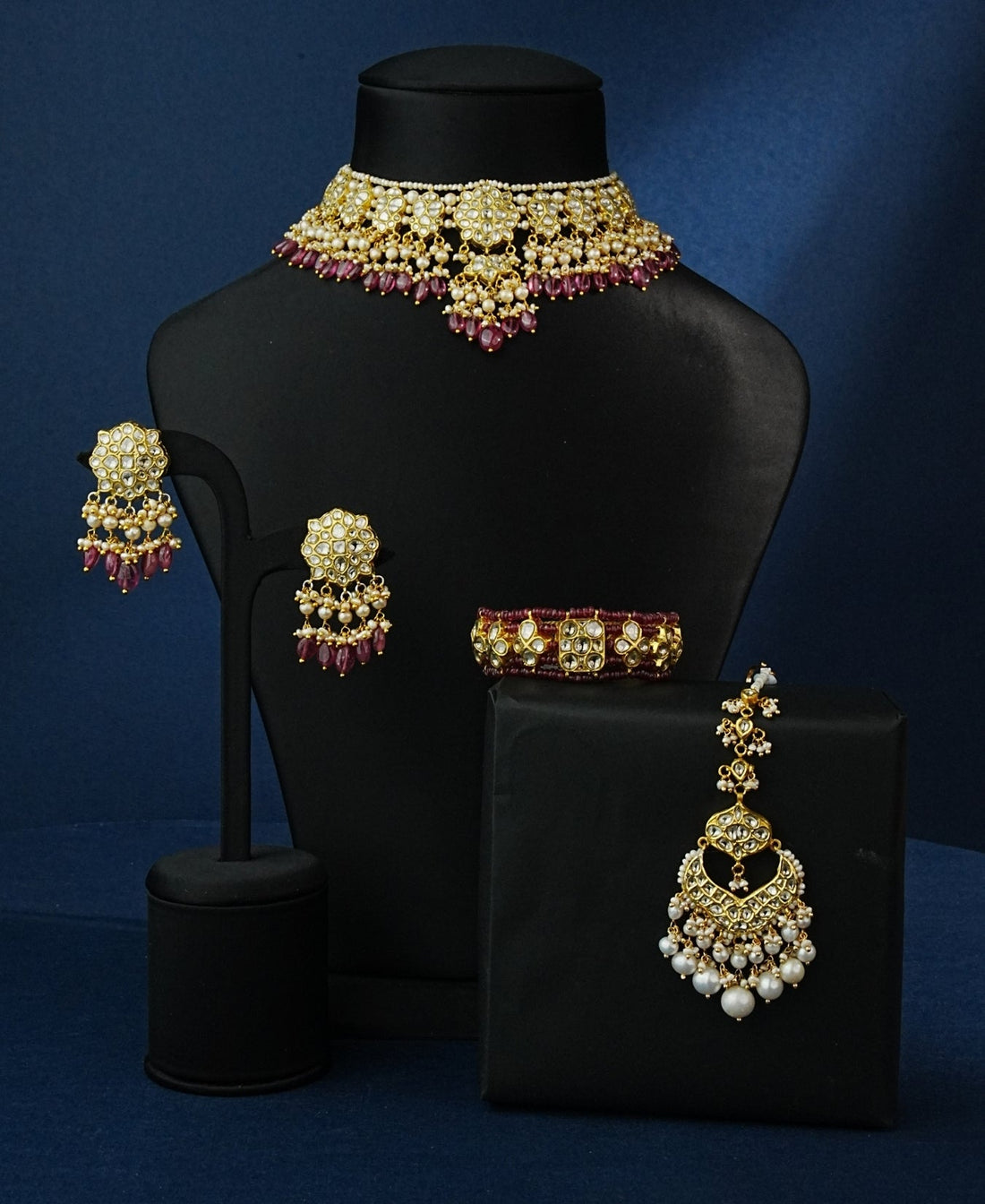 Kariva Bridal Polki Set