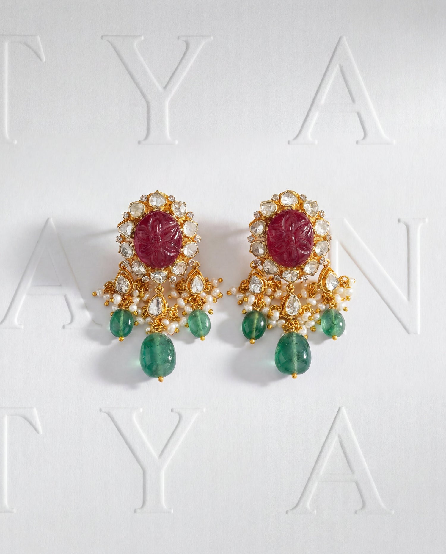 Aakashi Polki And Diamond Tops