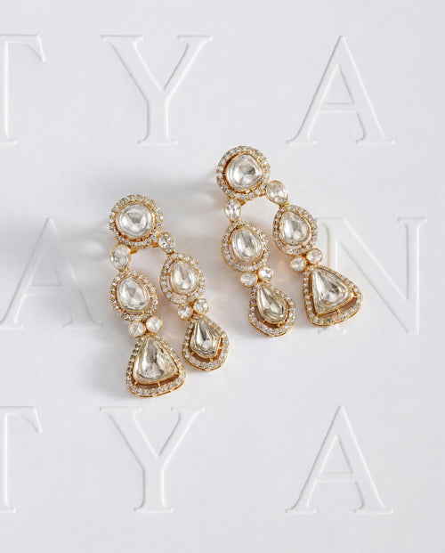 Anandita Polki And Diamond Long Earrings