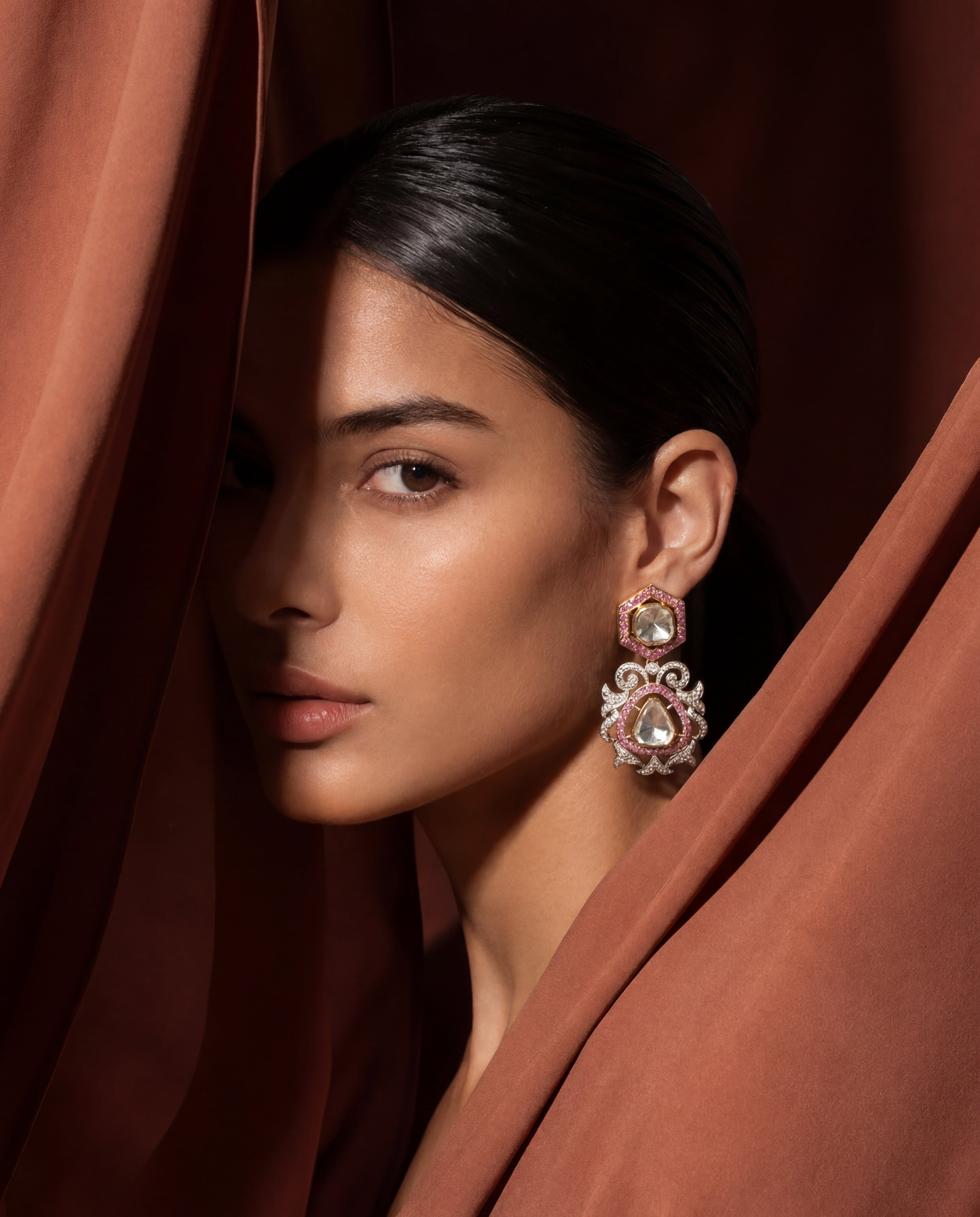 Vaishnavi Polki And Diamond Long Earrings
