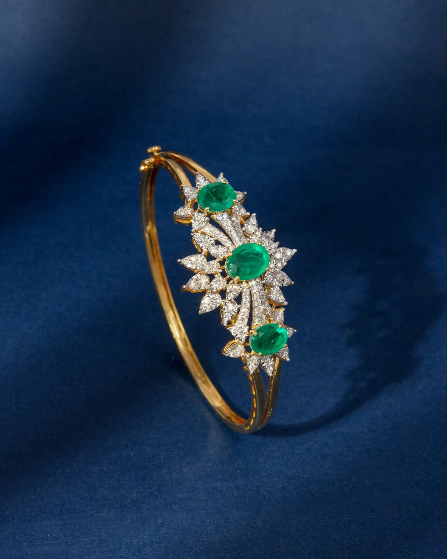 Saundarya Diamond Bangle