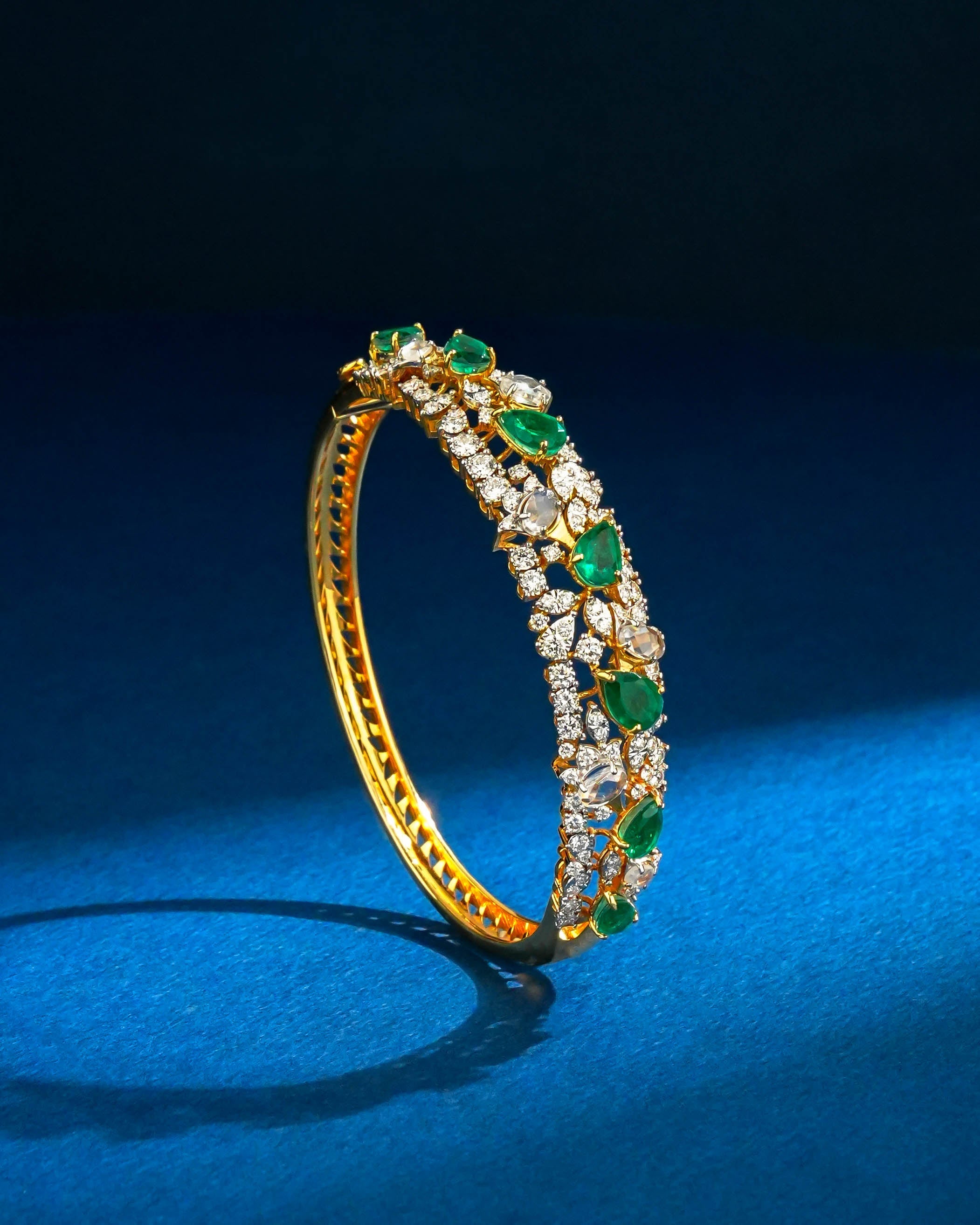 Taraka Diamond Bangle