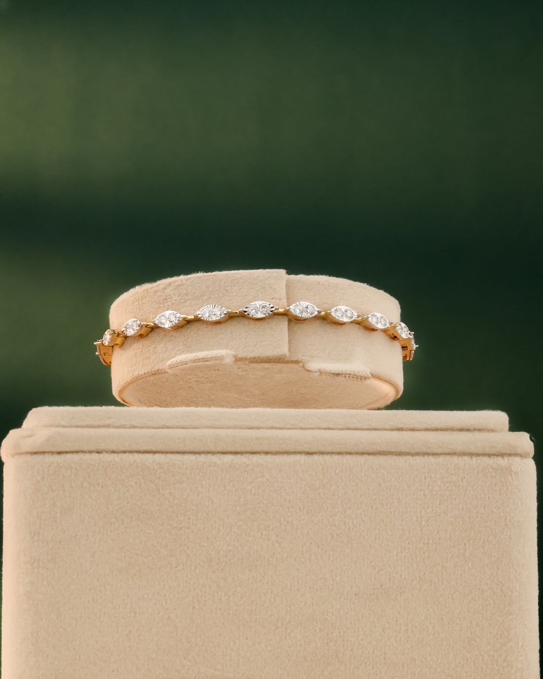 Zoha Diamond Loose Bracelet