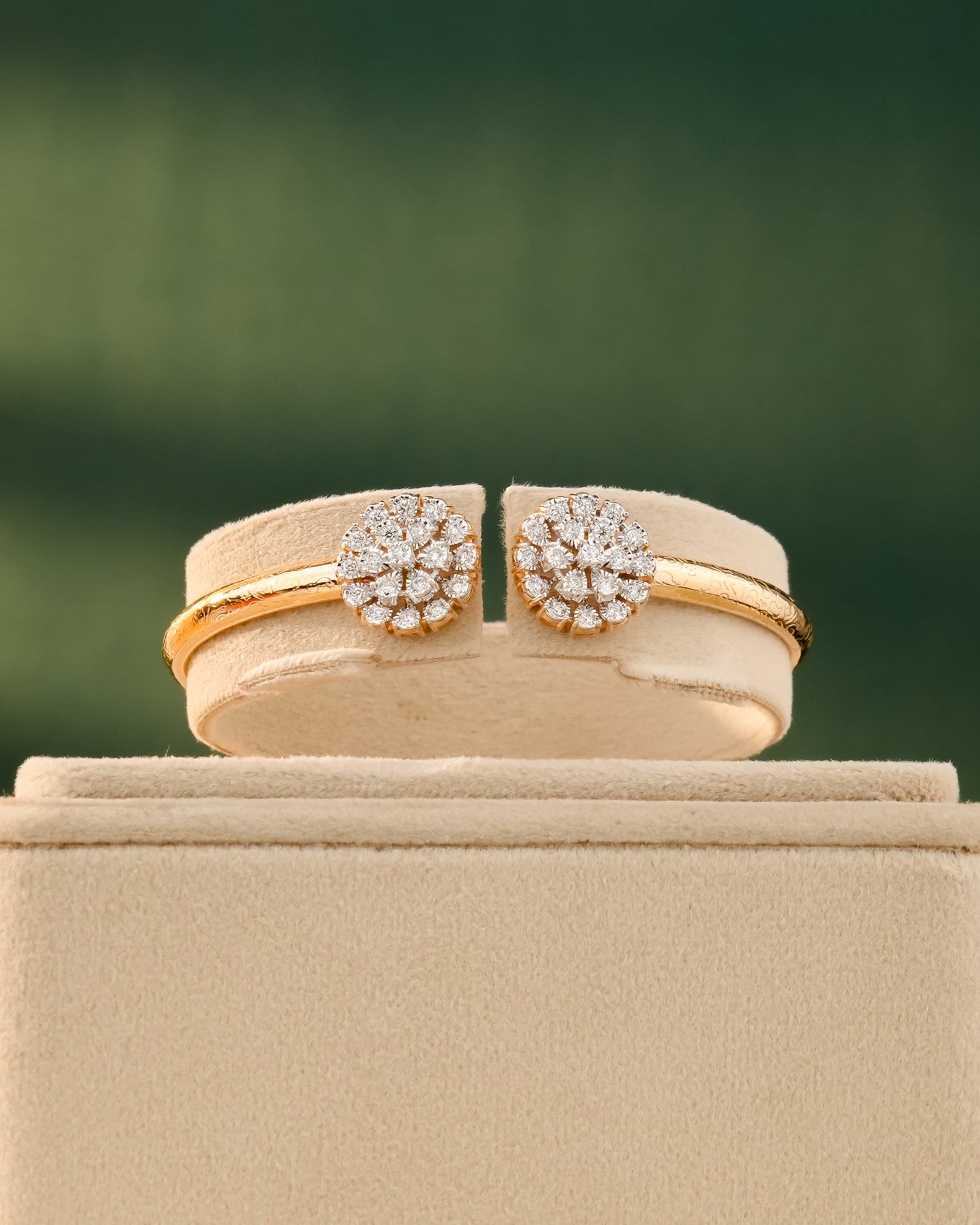Vidhi Diamond Bangle