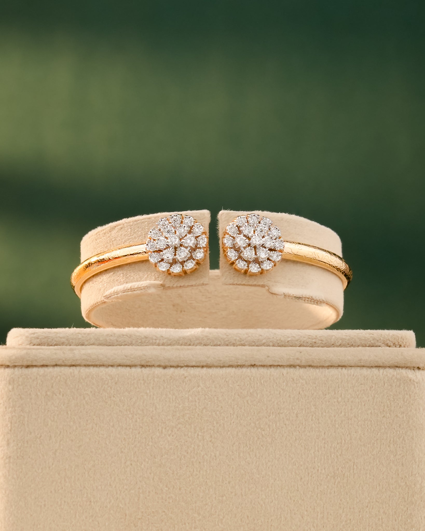 Vidhi Diamond Bangle