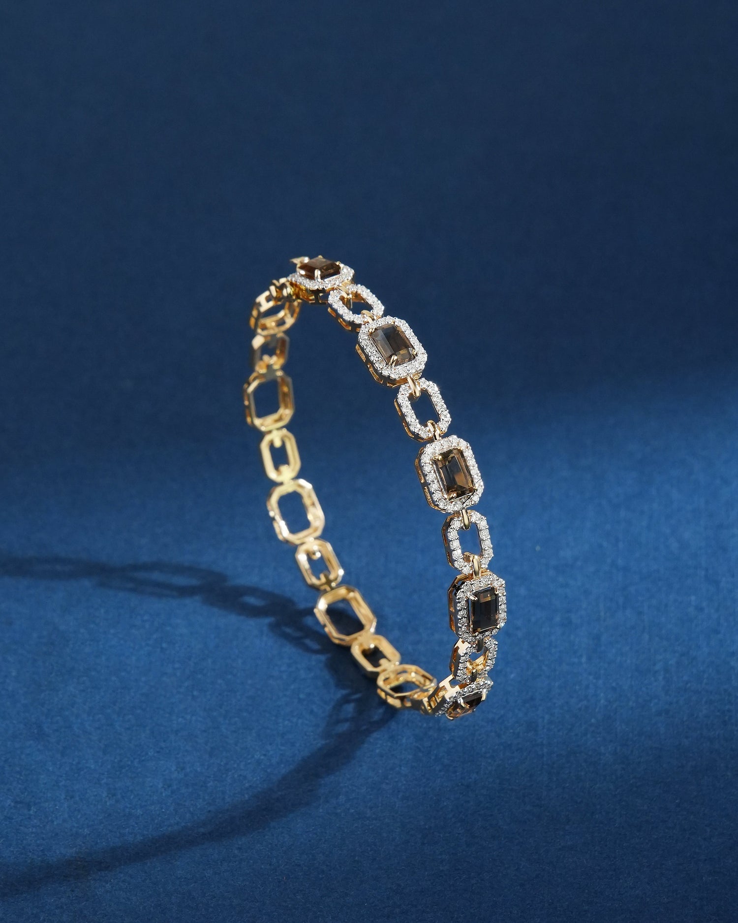 Genia Diamond Bangle