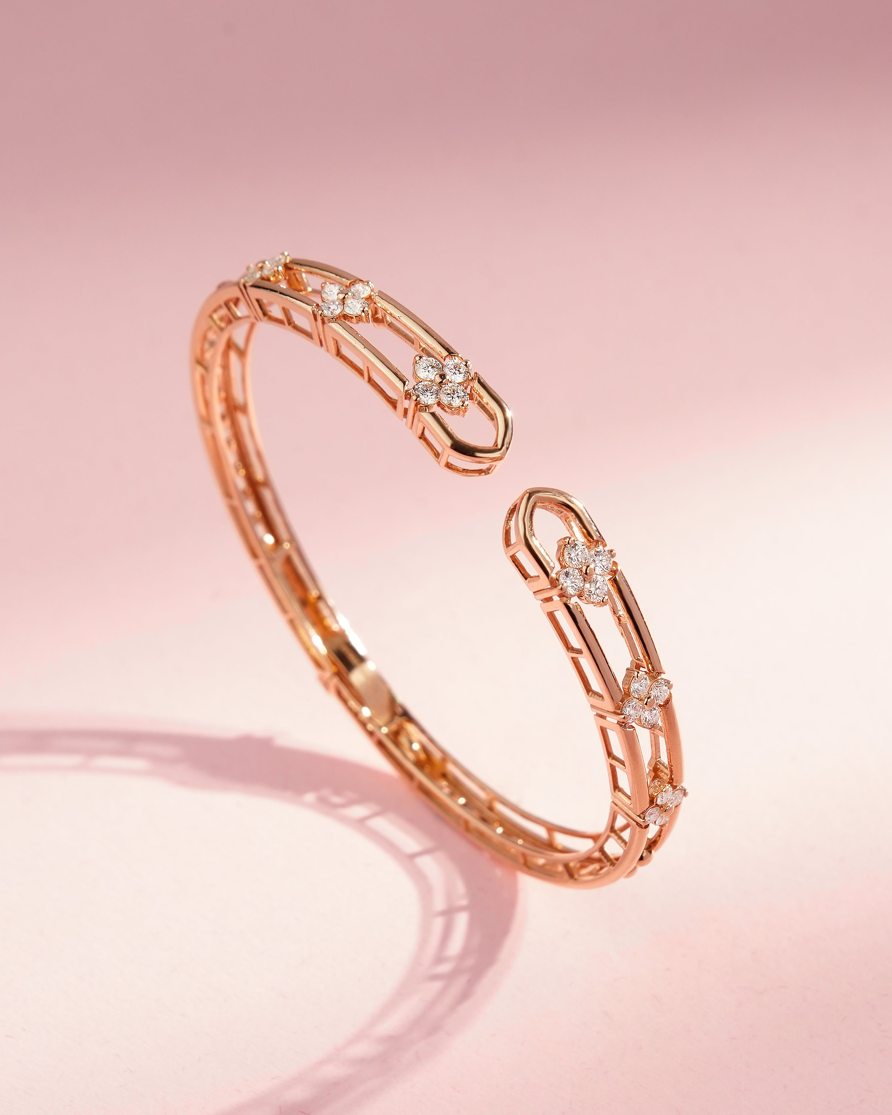 Vidisha Diamond Loose Bracelet