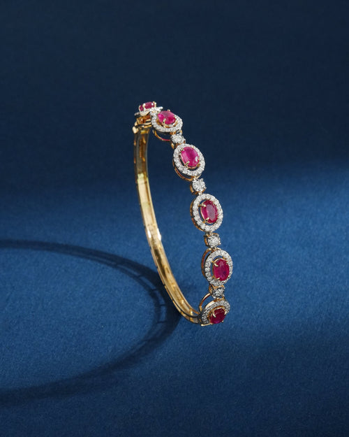 Valencia Diamond Bangle