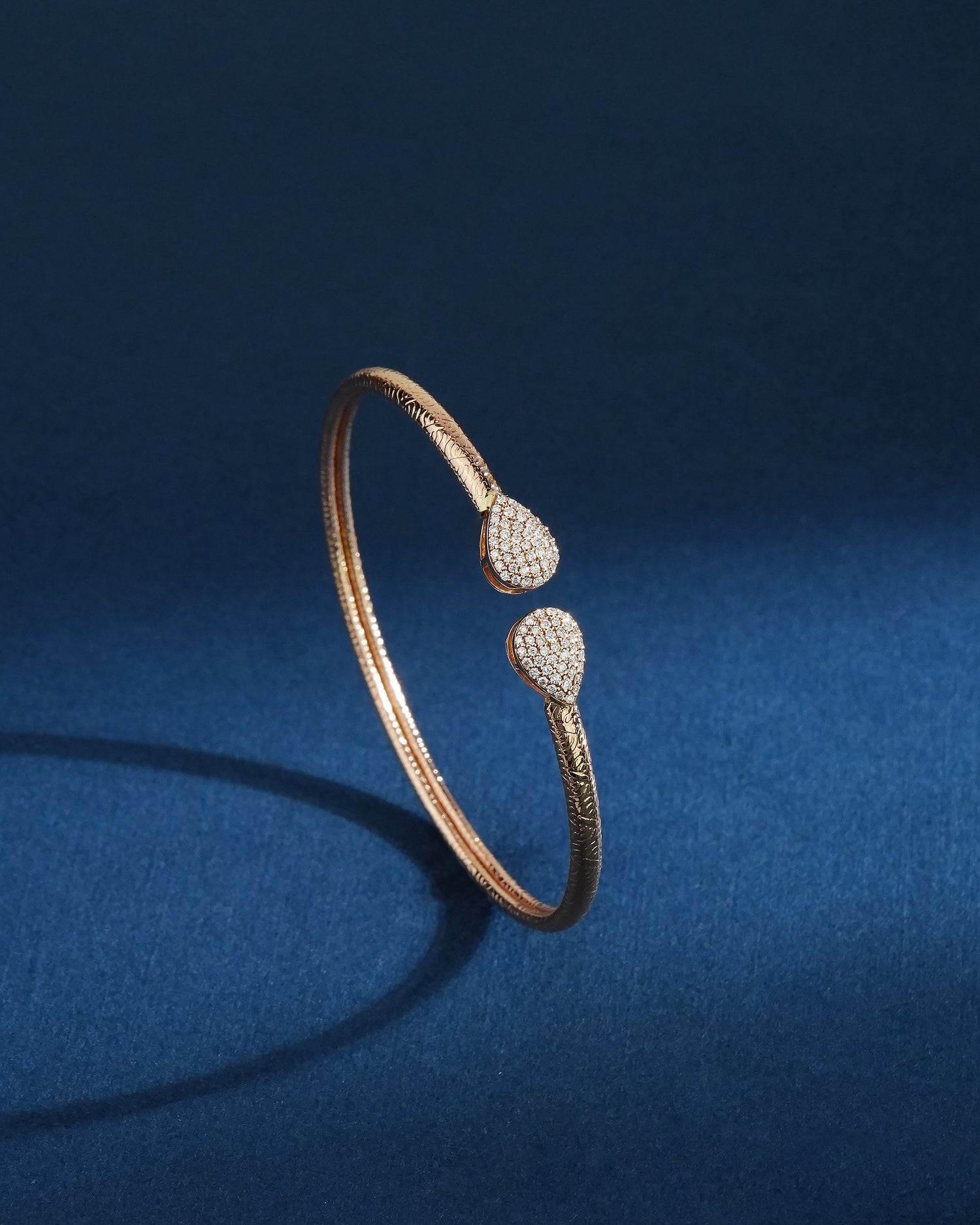 Kivina Diamond Bangle