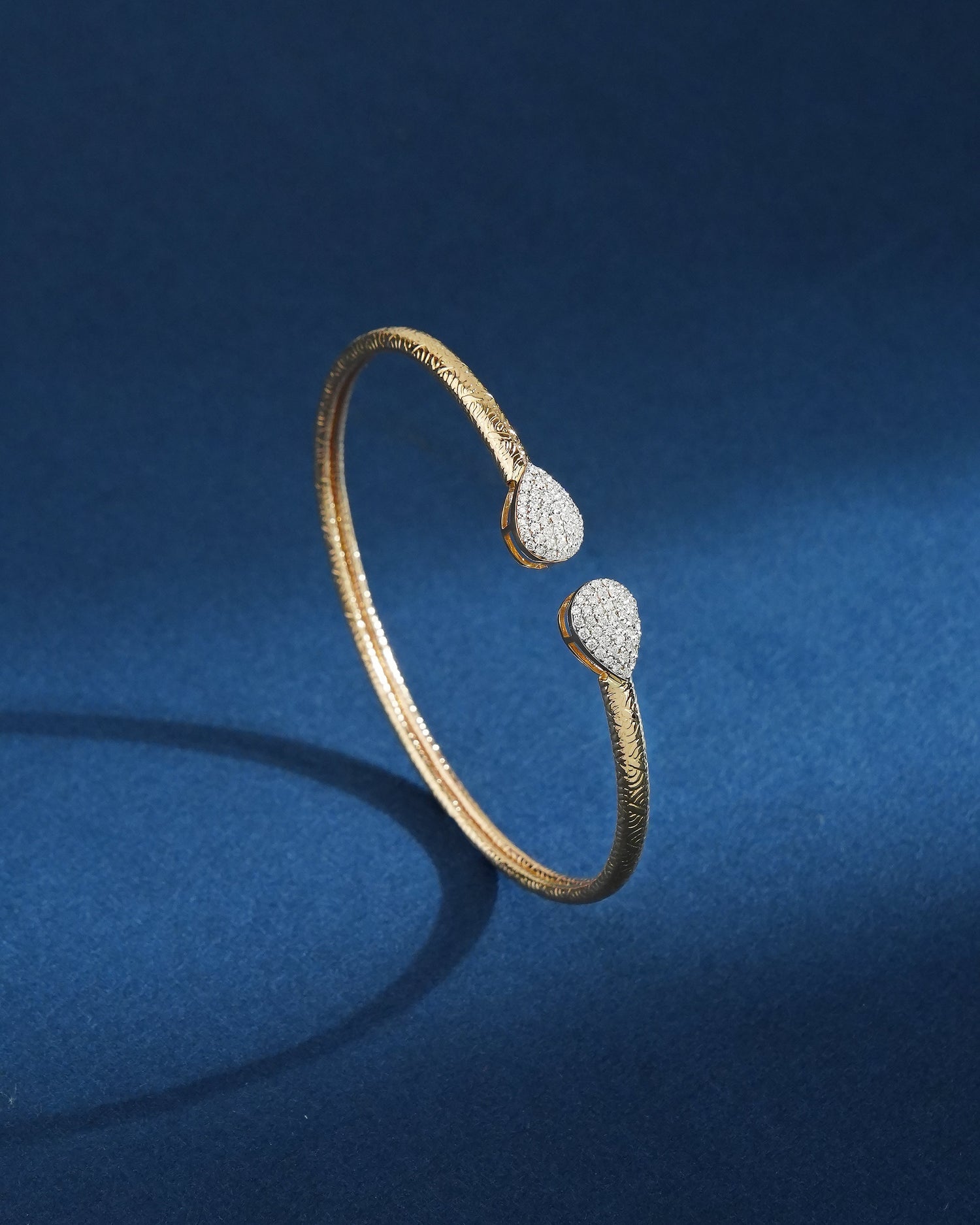 Evynia Diamond Bangle