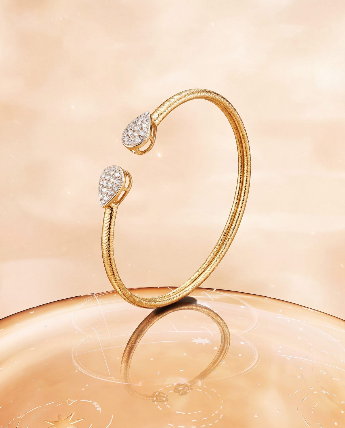 Evynia Diamond Bangle