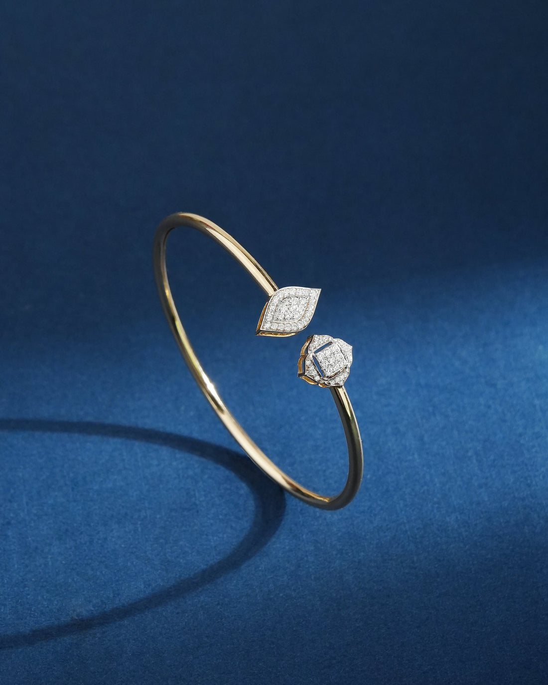 Sonakshi Diamond Bangle