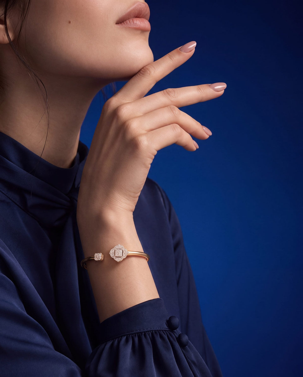 Manjari Diamond Bangle