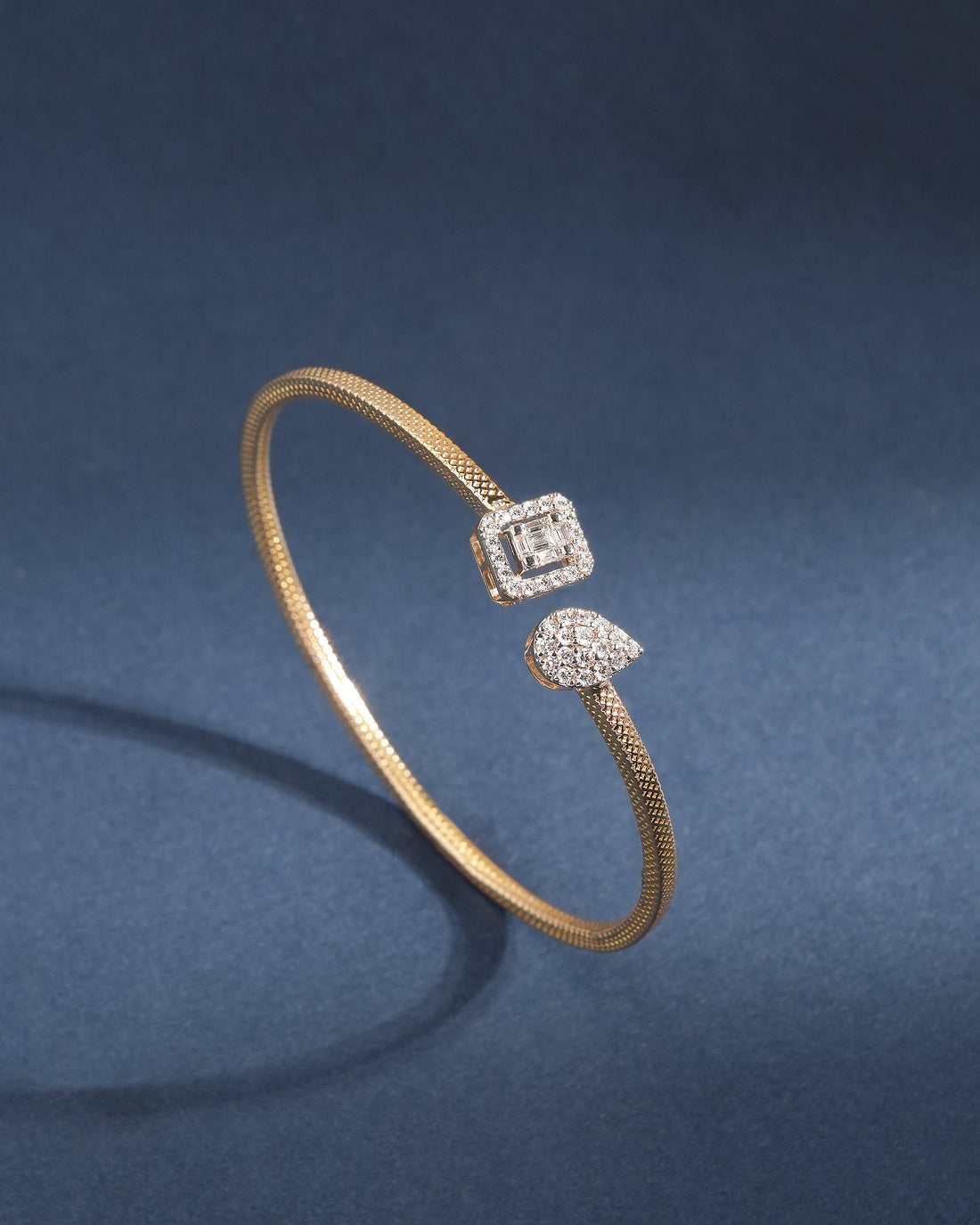 Orlis Diamond Bangle