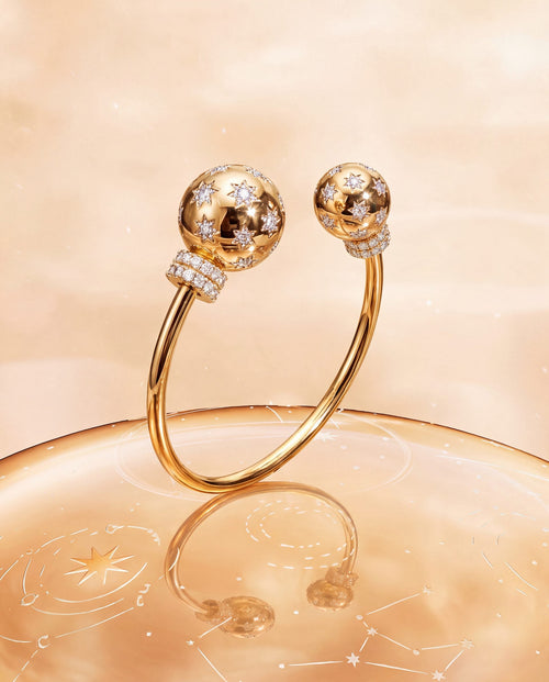 Dviika Diamond Bangle