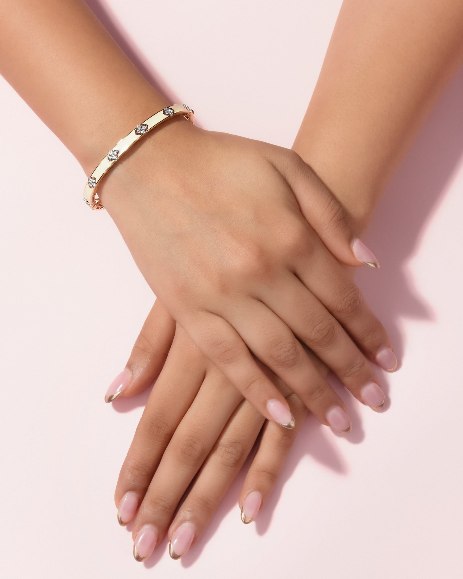 Yashawini Diamond Bangle
