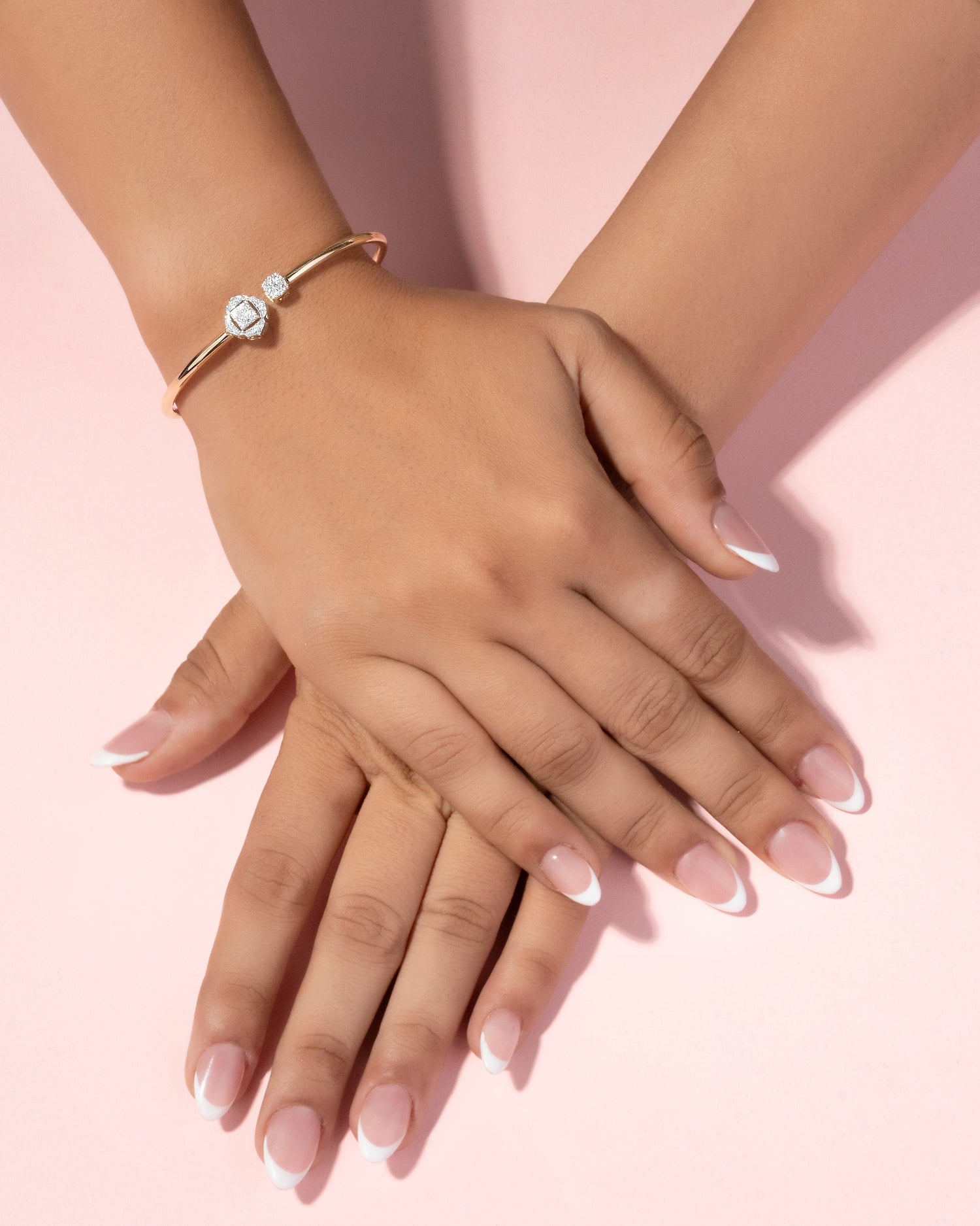Manjari Diamond Bangle