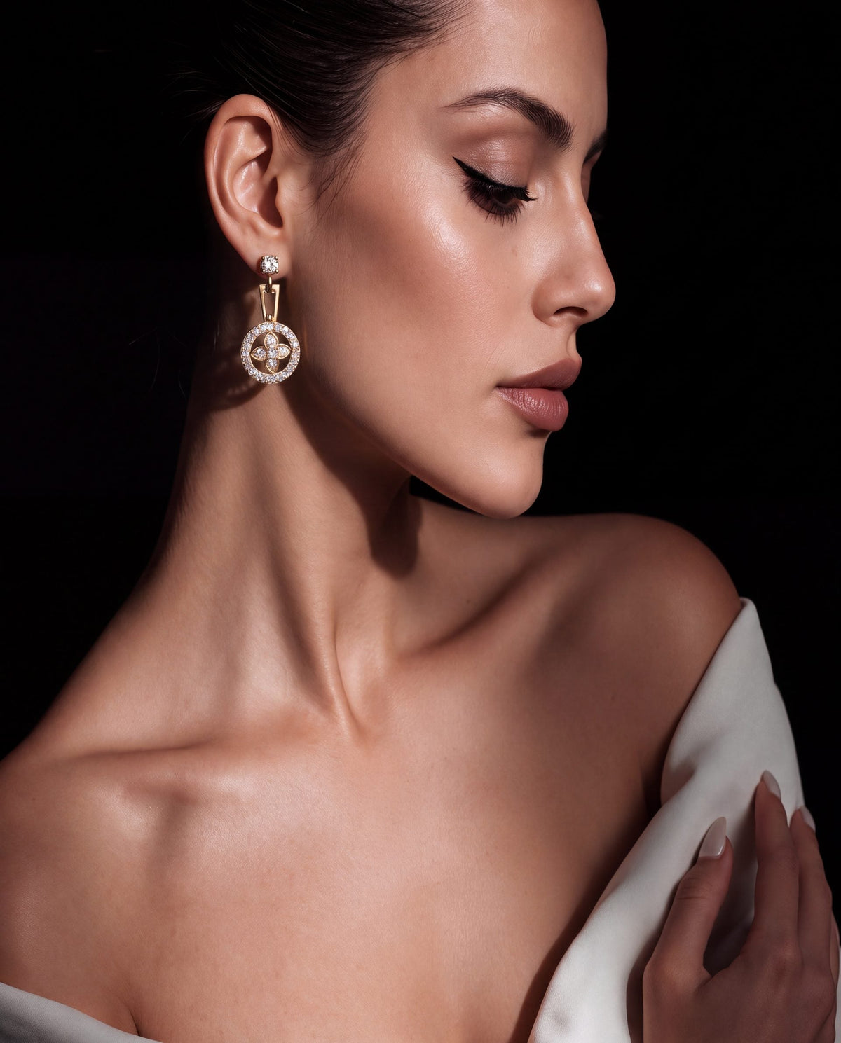 Ashita Diamond Hoops