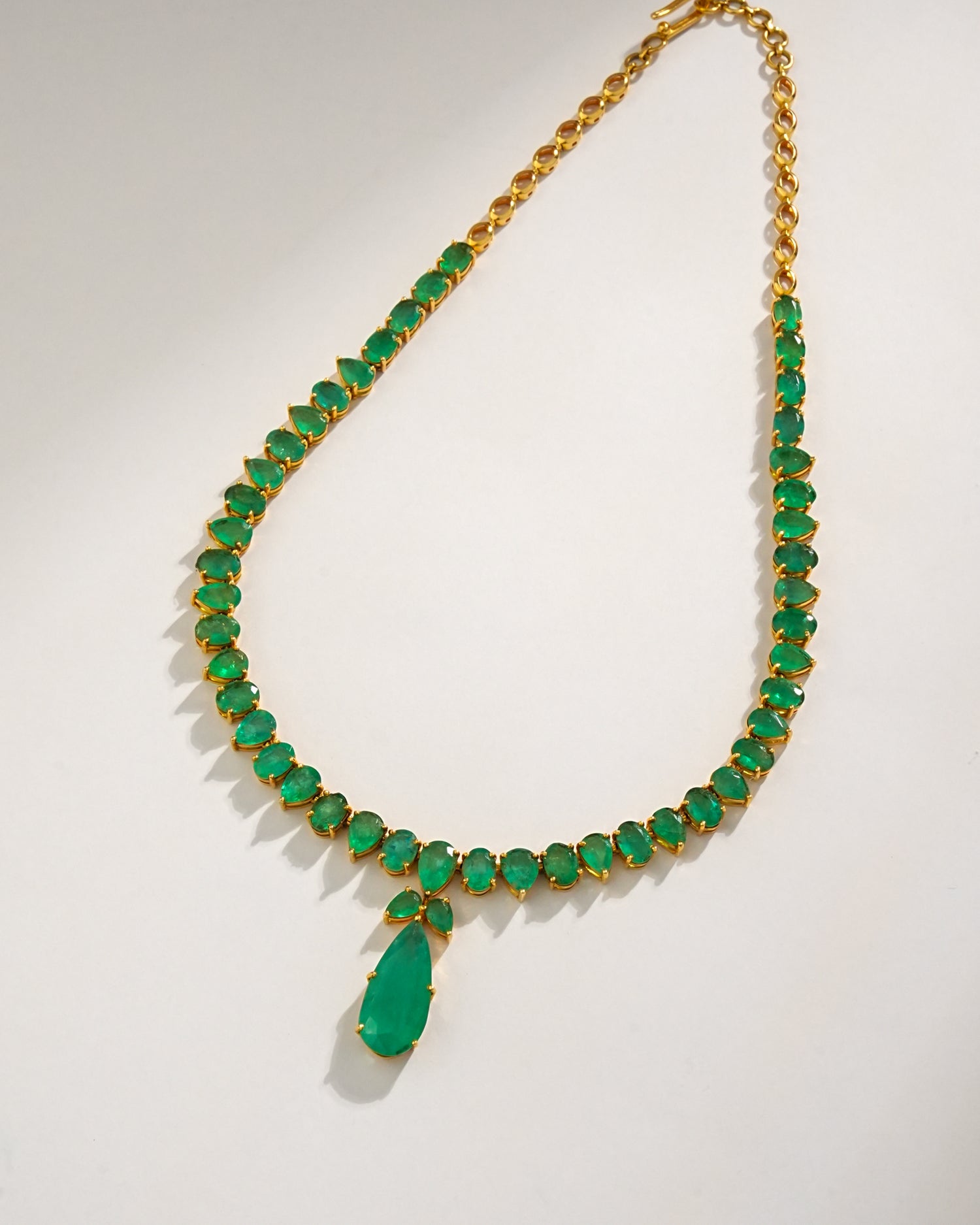 Trivina Emerald Necklace