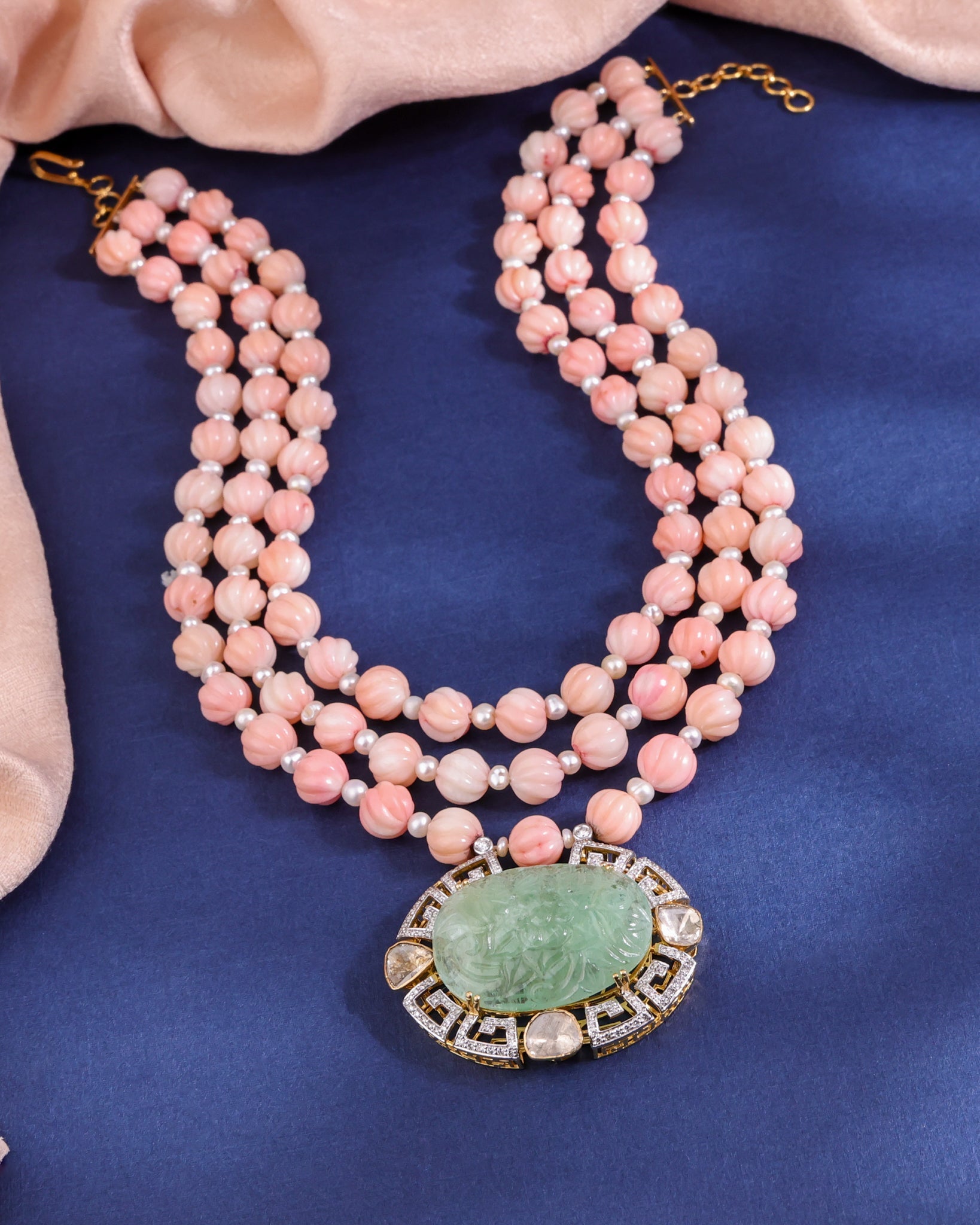 Raveena Polki And Diamond Bead Pendant