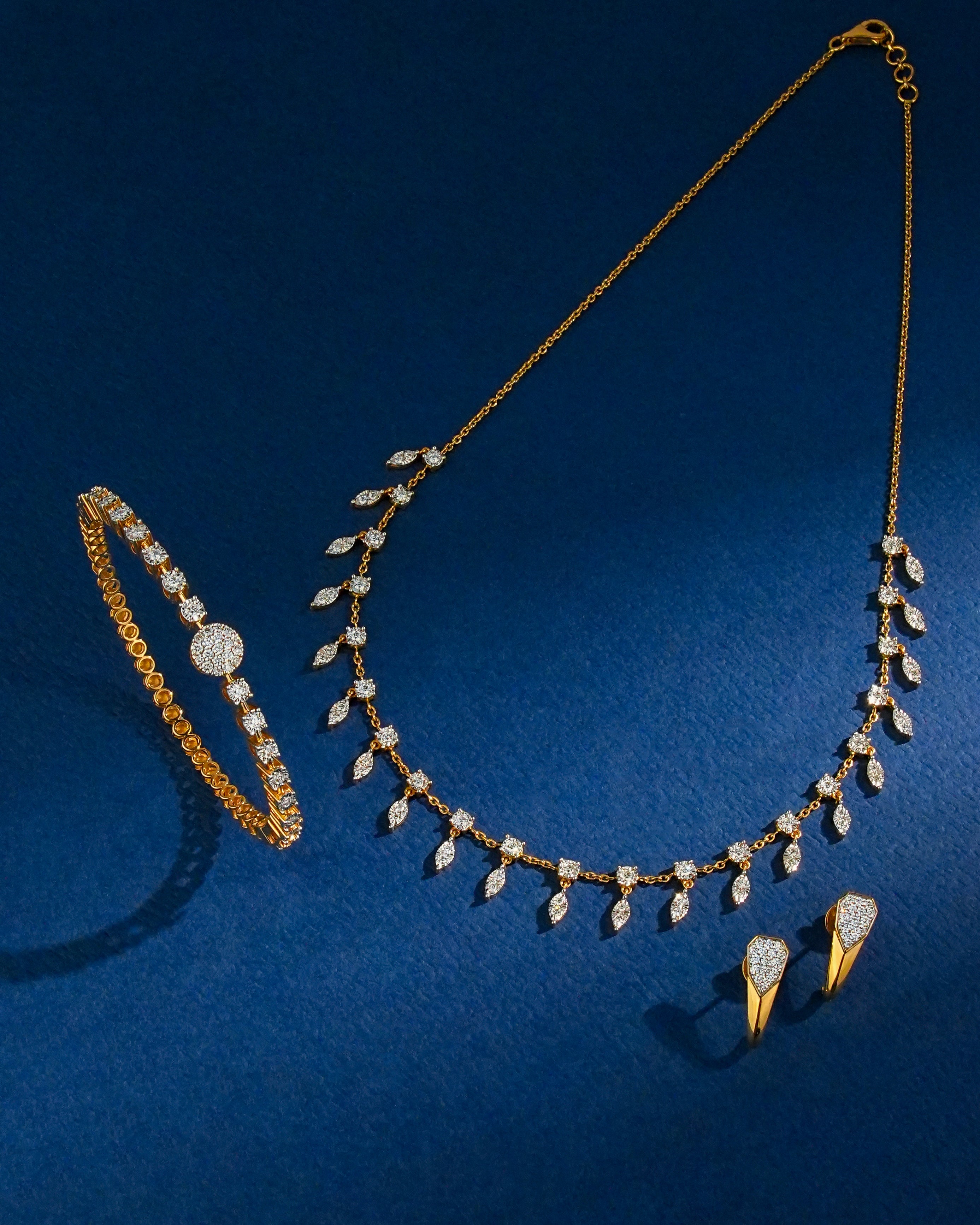 Noira Diamond Necklace