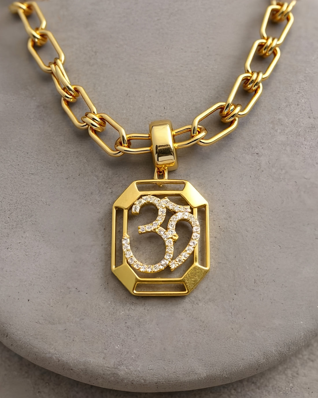 Ishaan Diamond Pendant