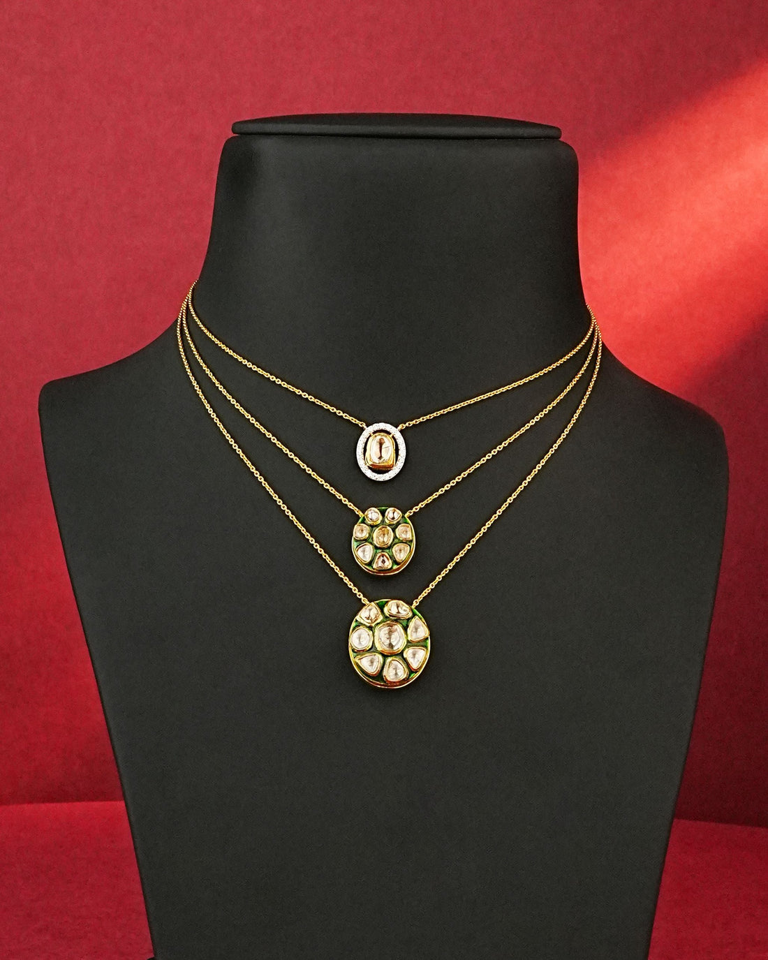 Kirti Polki And Diamond Pendant