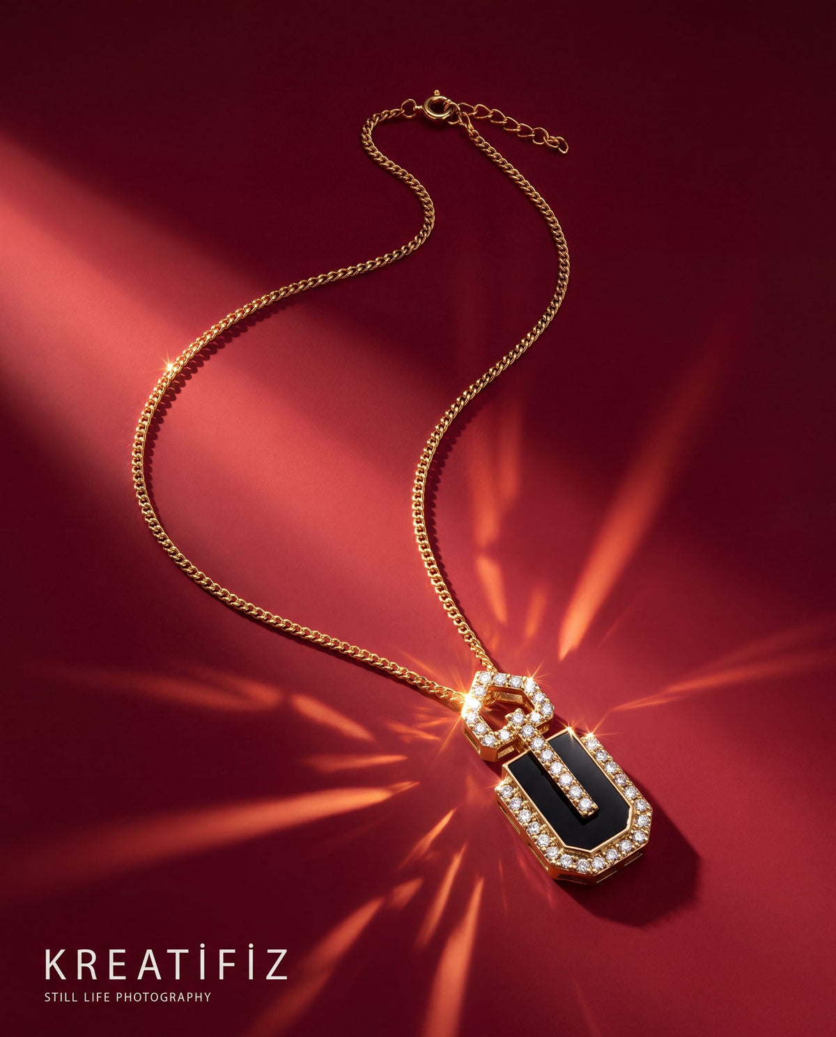 Ashvi Diamond Pendant