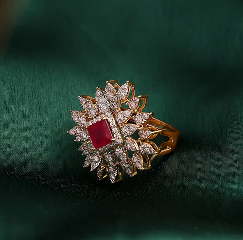 Flower Design Diamond Ring