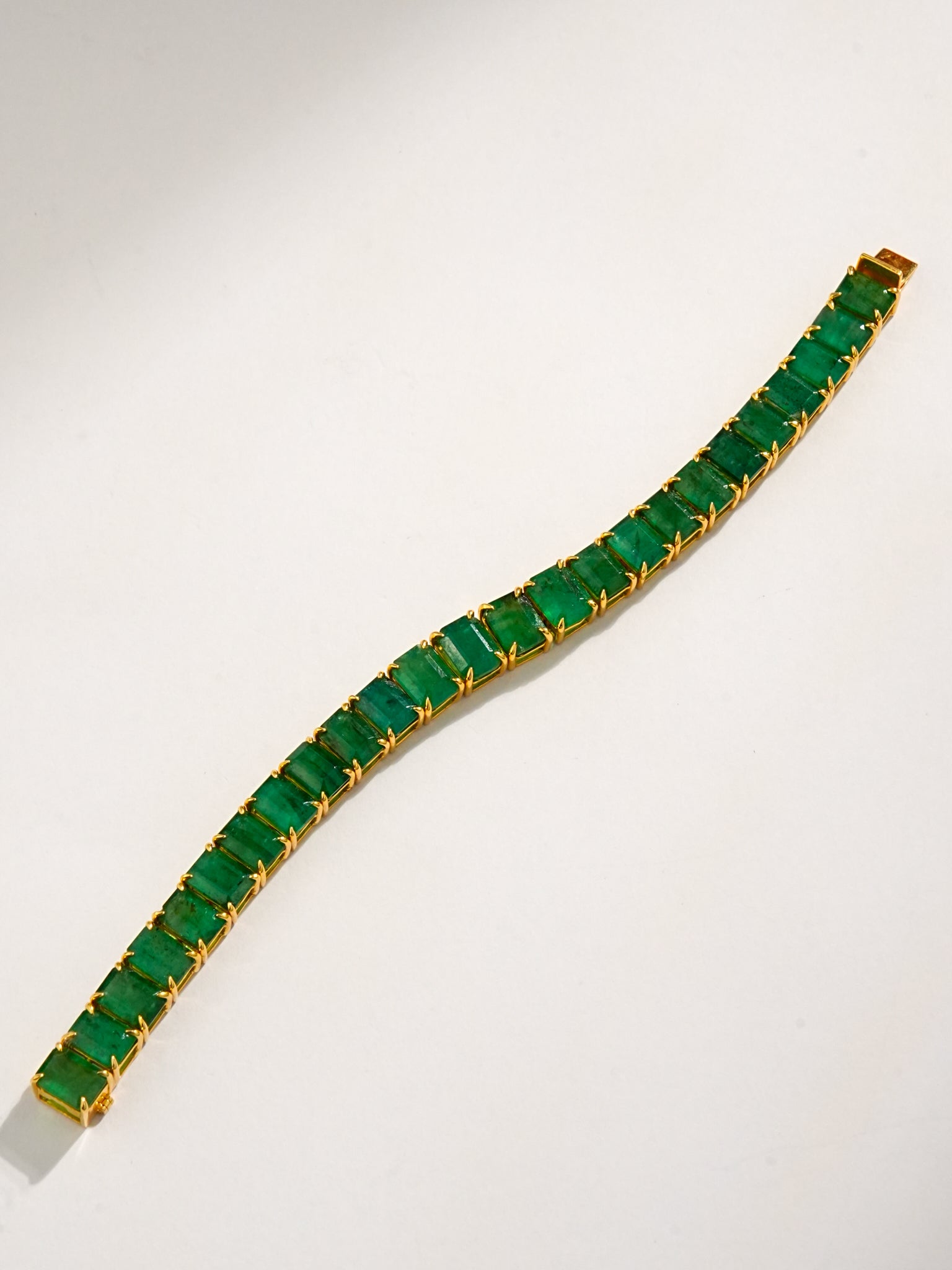 Riddhi Emerald Loose Bracelet