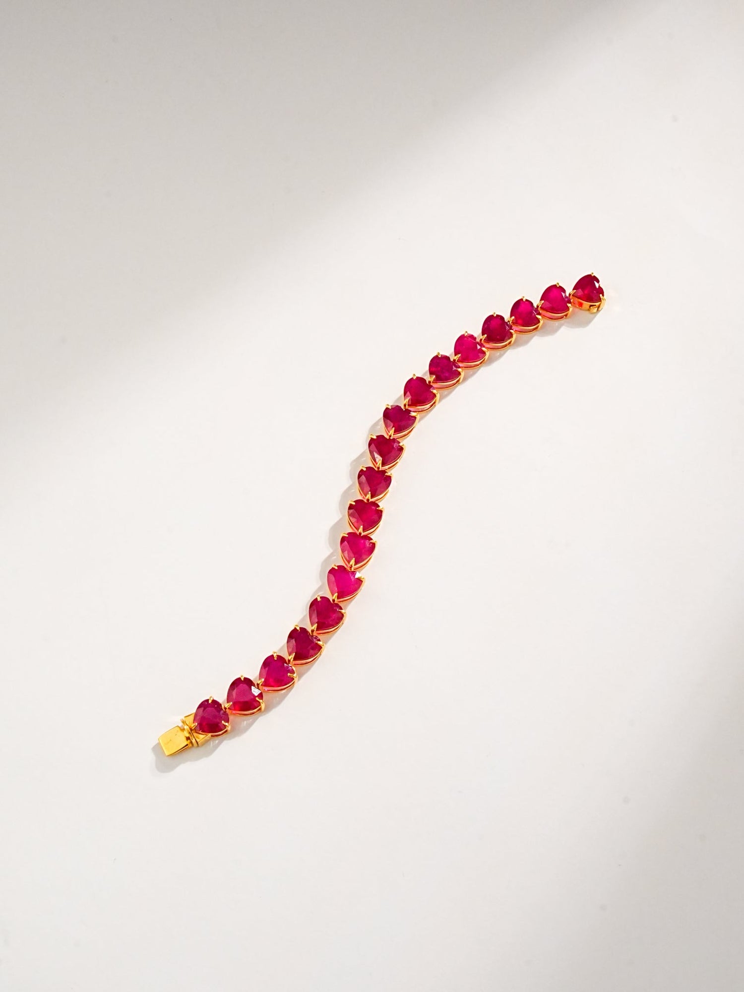 Ishika Ruby Loose Bracelet