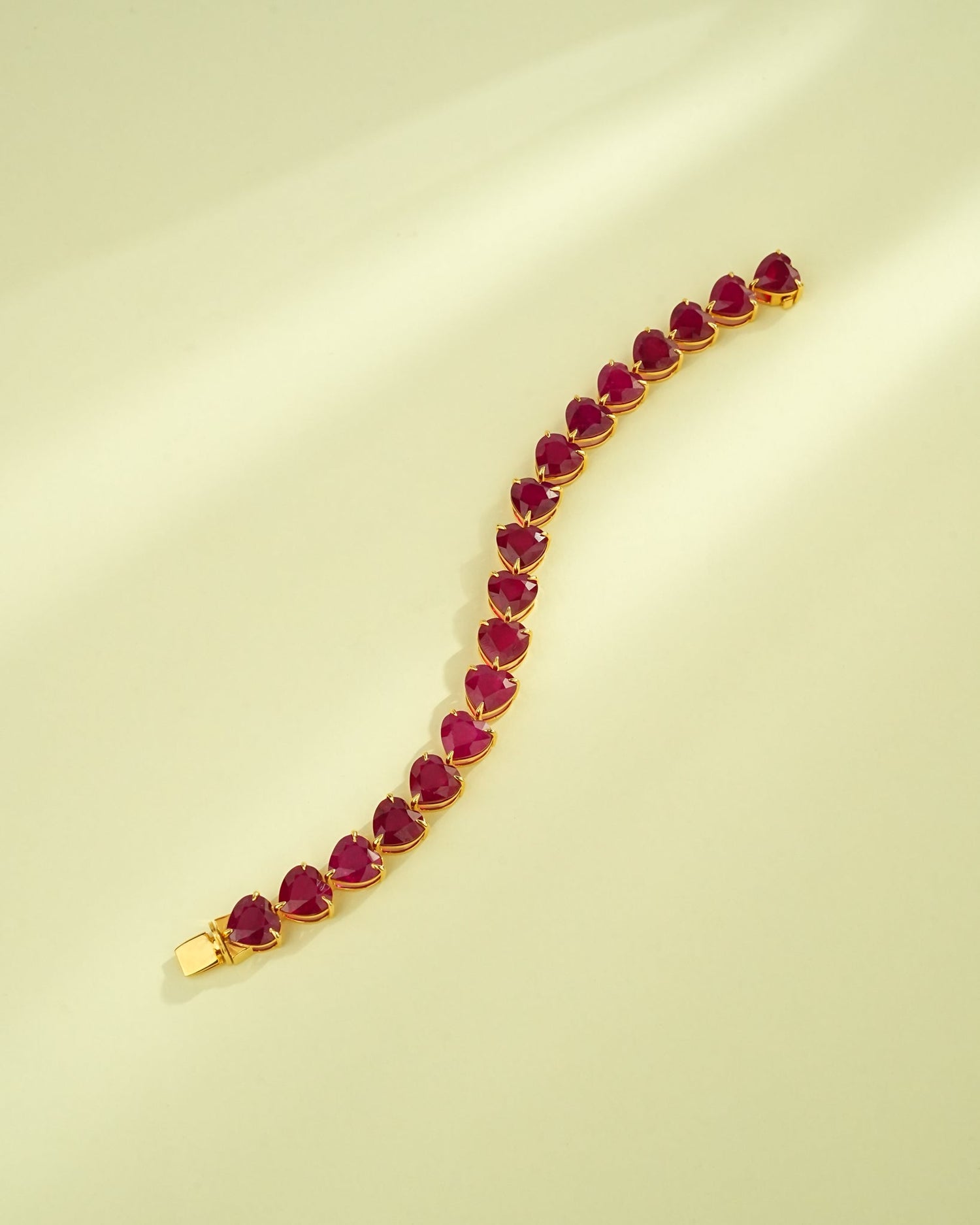 Ishika Ruby Loose Bracelet