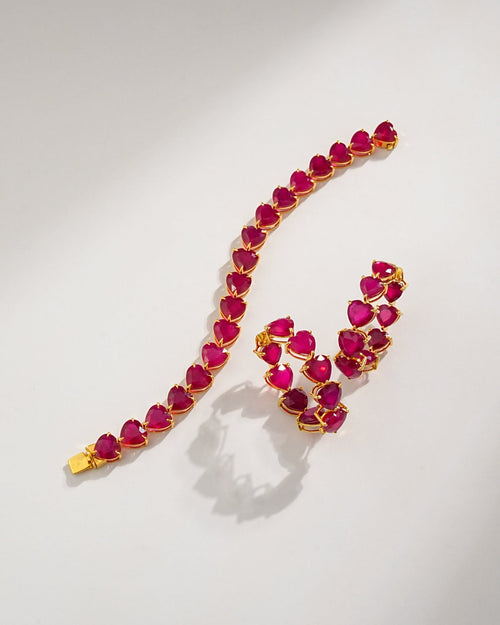 Ishika Loose Bracelet And Vinu Hoops Set