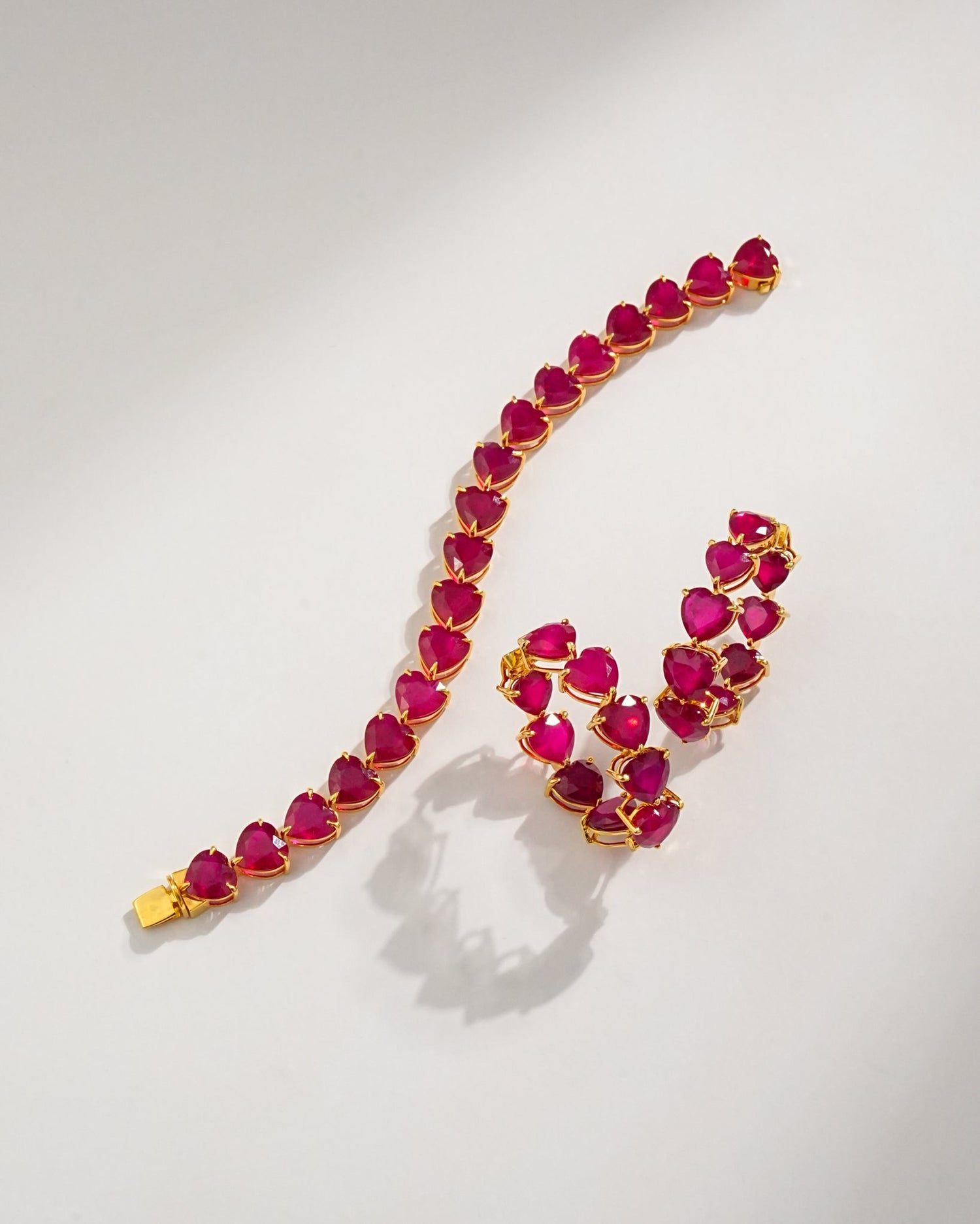Ishika Loose Bracelet And Vinu Hoops Set